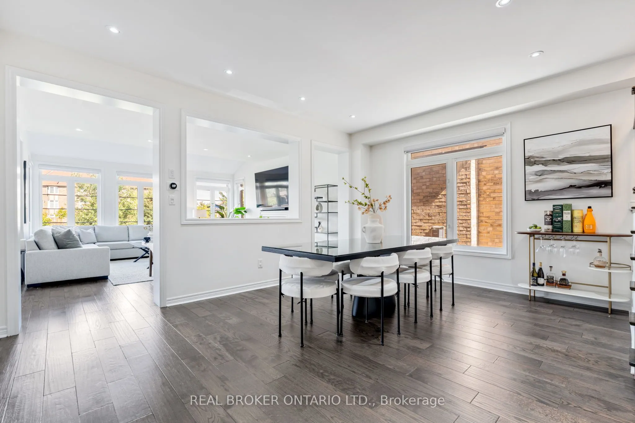 4 Mugford Crescent
