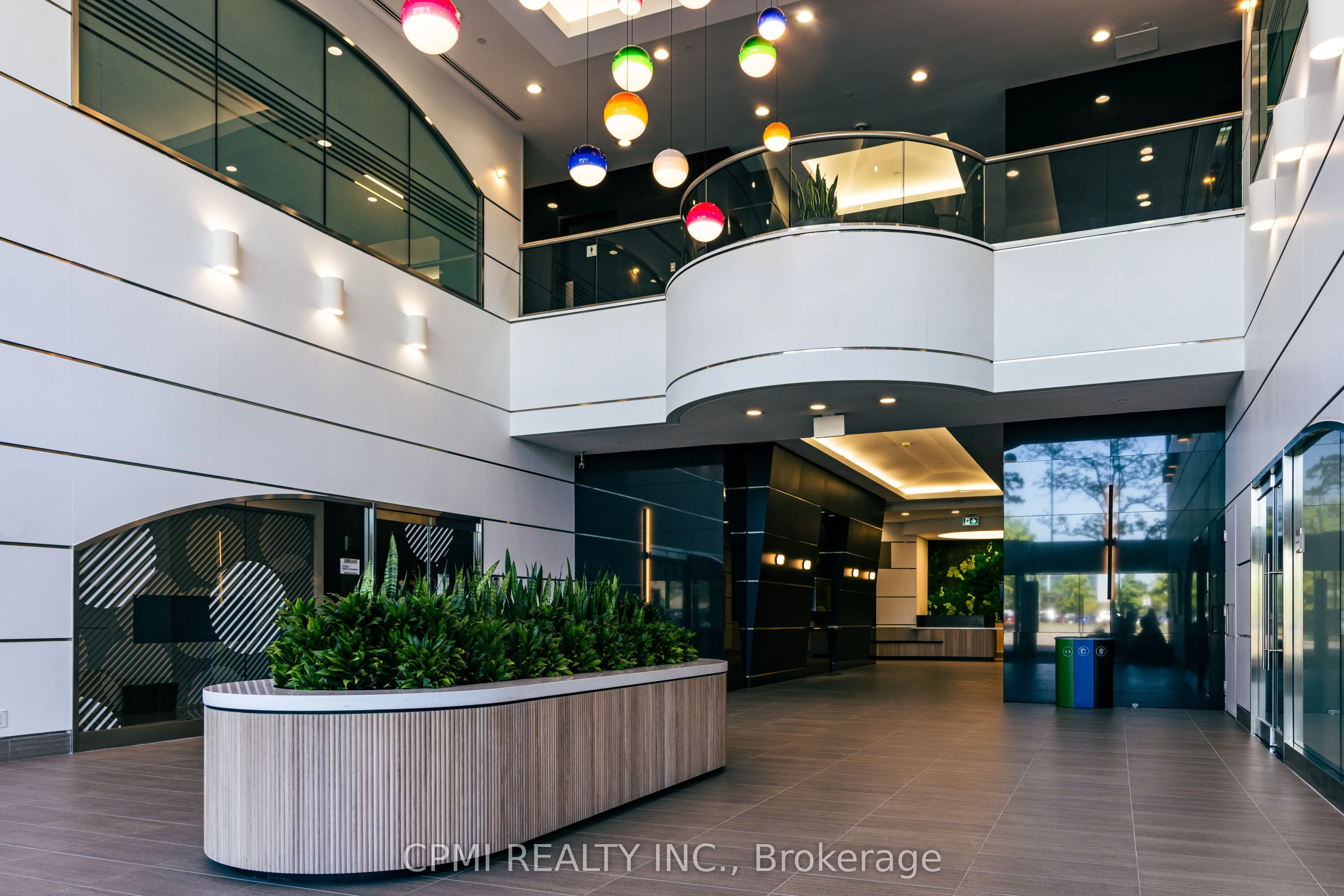 2680 Skymark Avenue, #100
