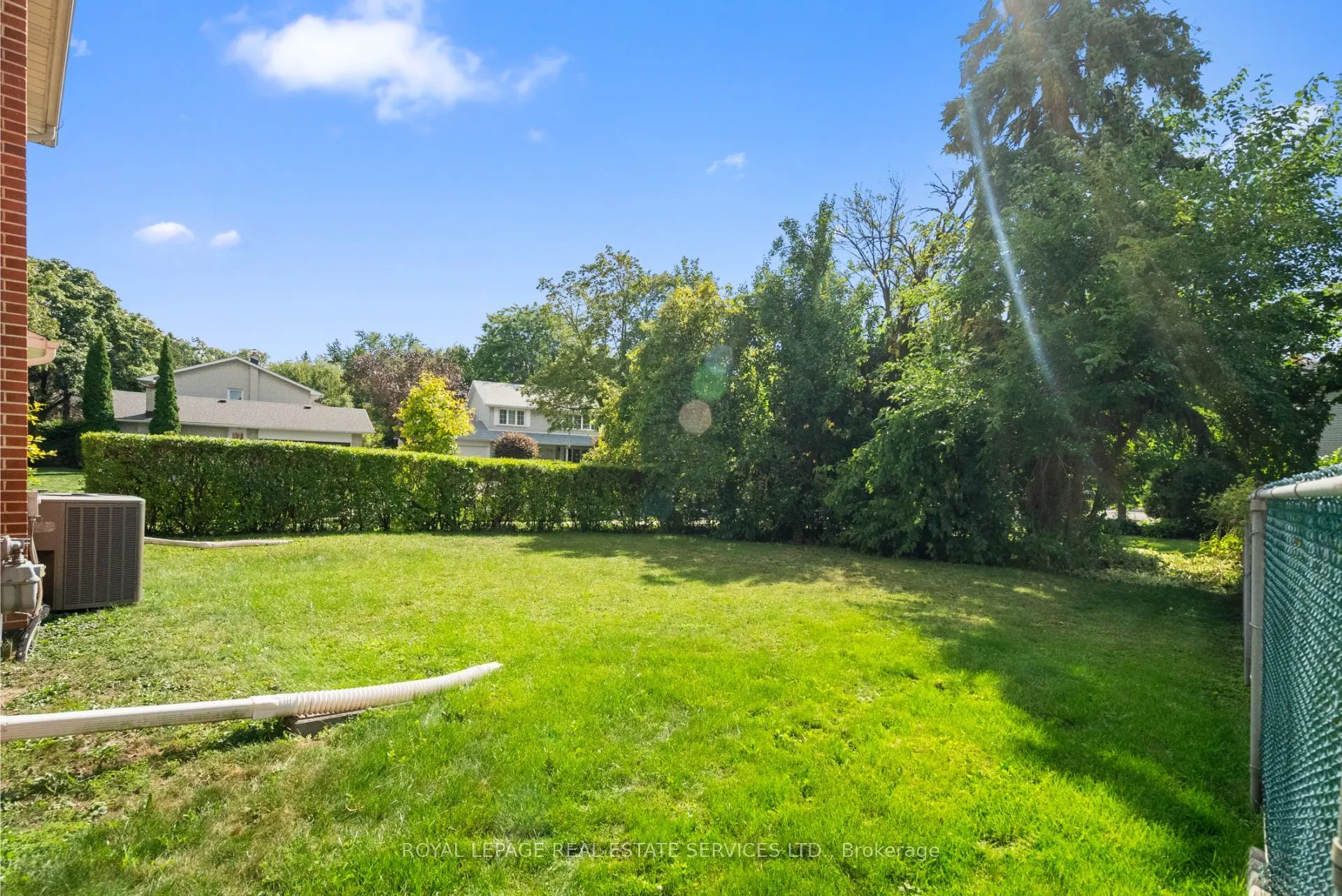 6 Longfield Road