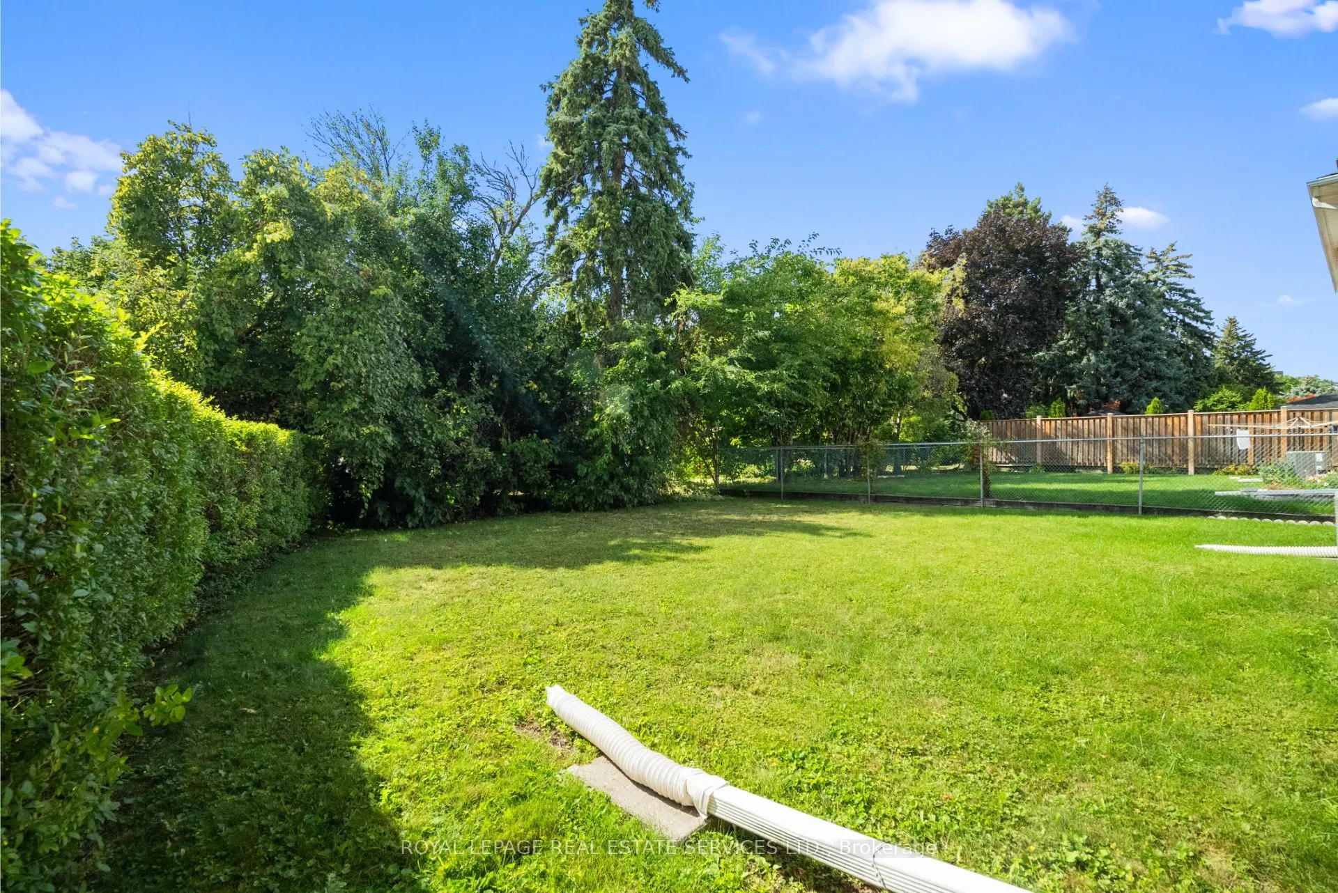 6 Longfield Road