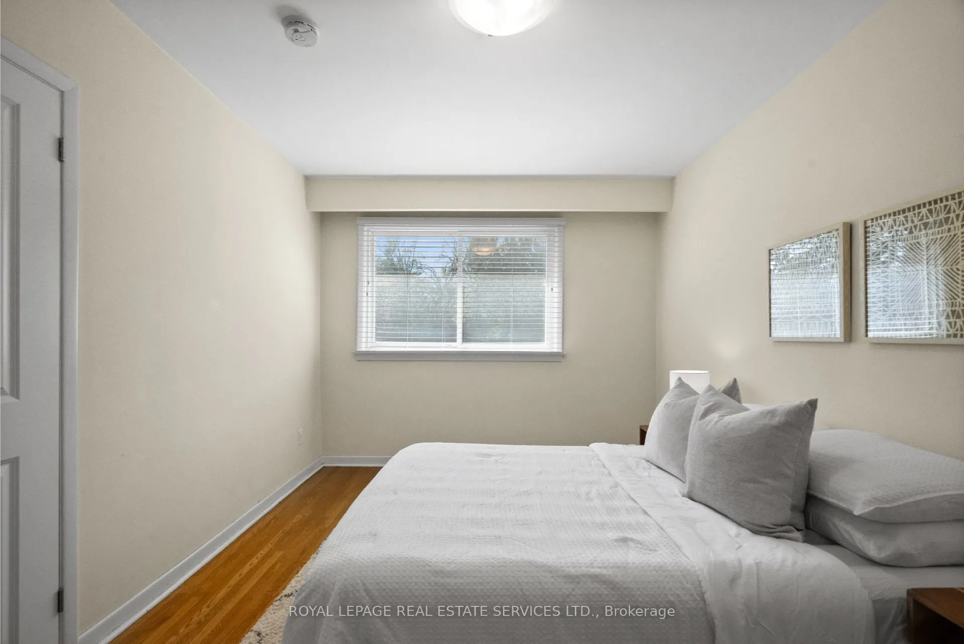 6 Longfield Road