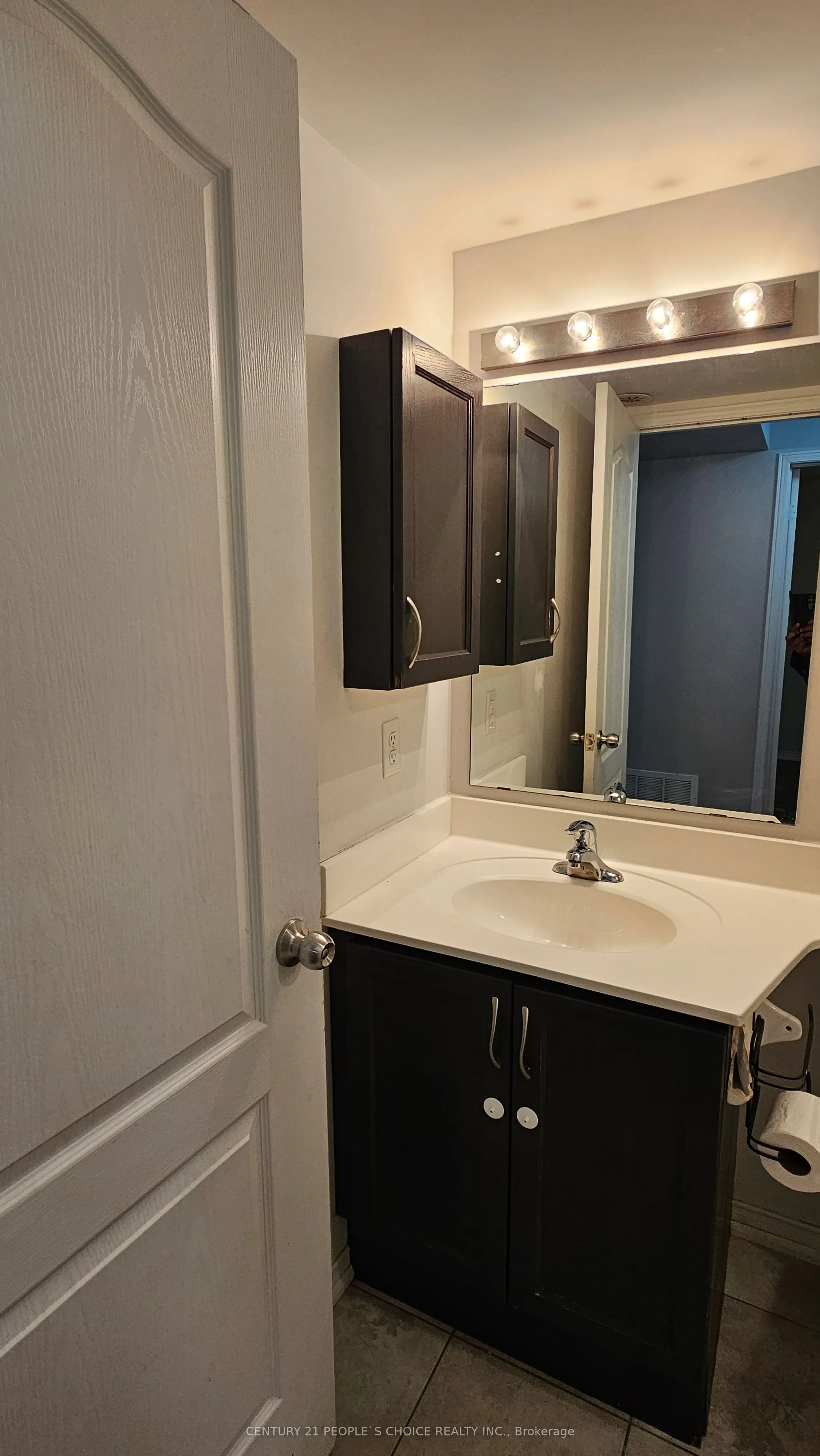 2500 Post Road, ##6