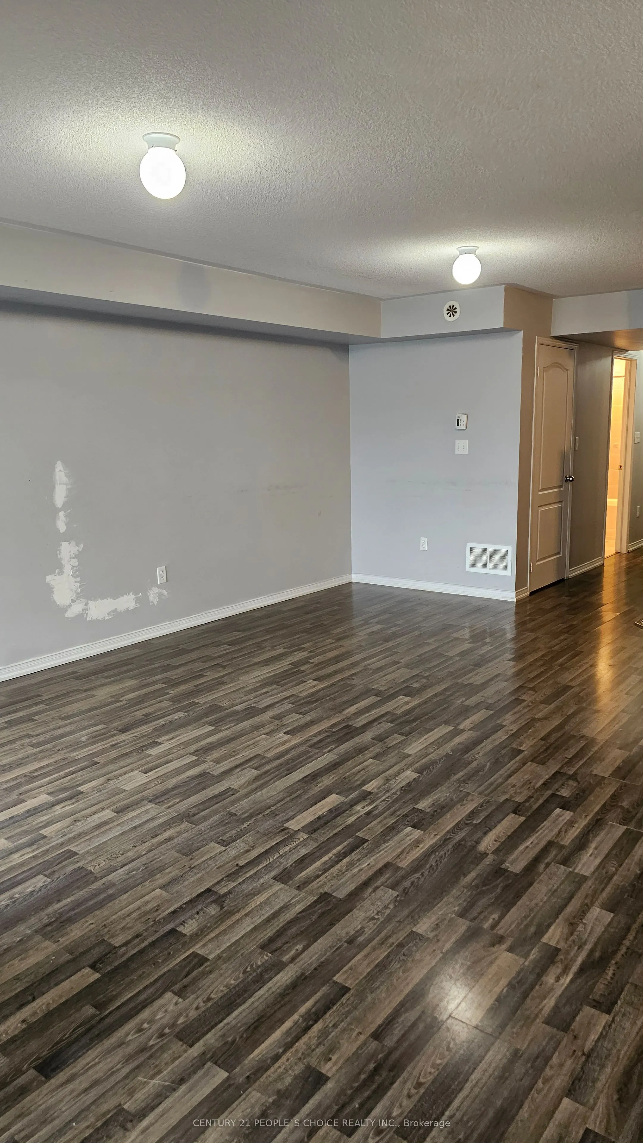 2500 Post Road, ##6