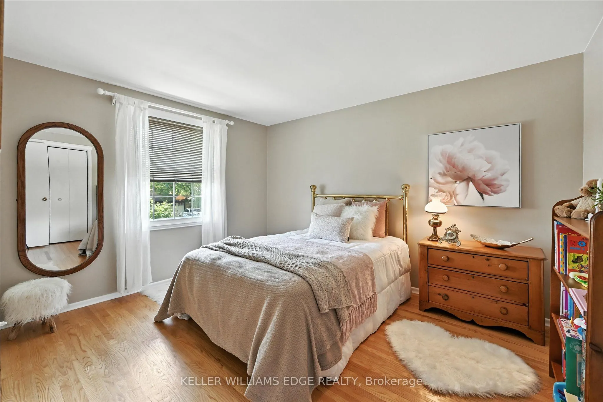 2105 Agincourt Crescent