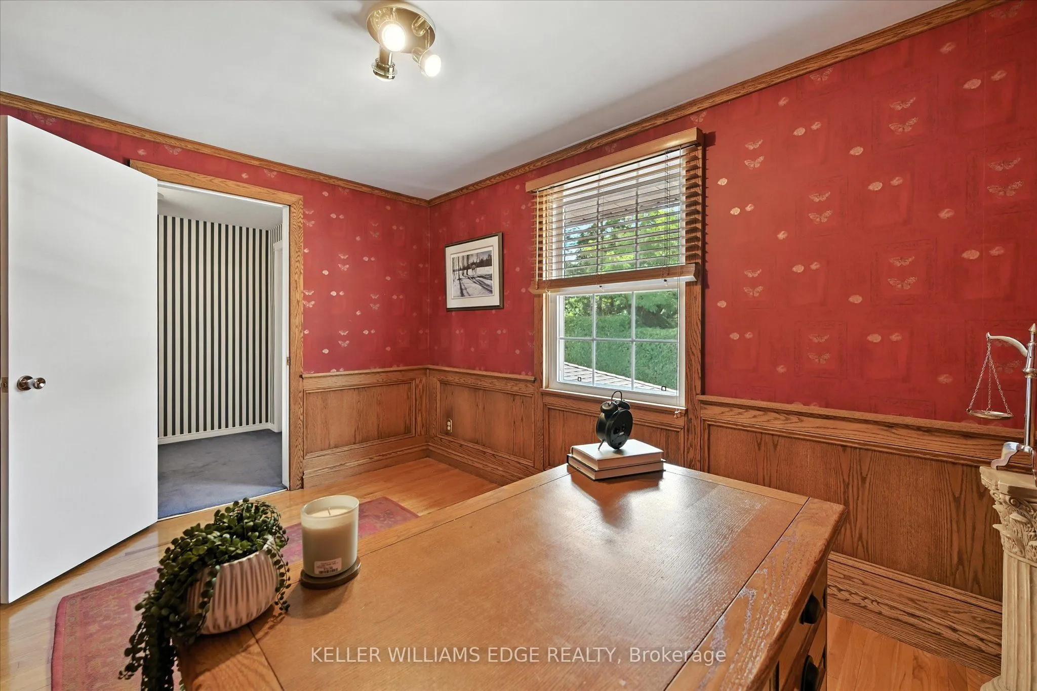 2105 Agincourt Crescent