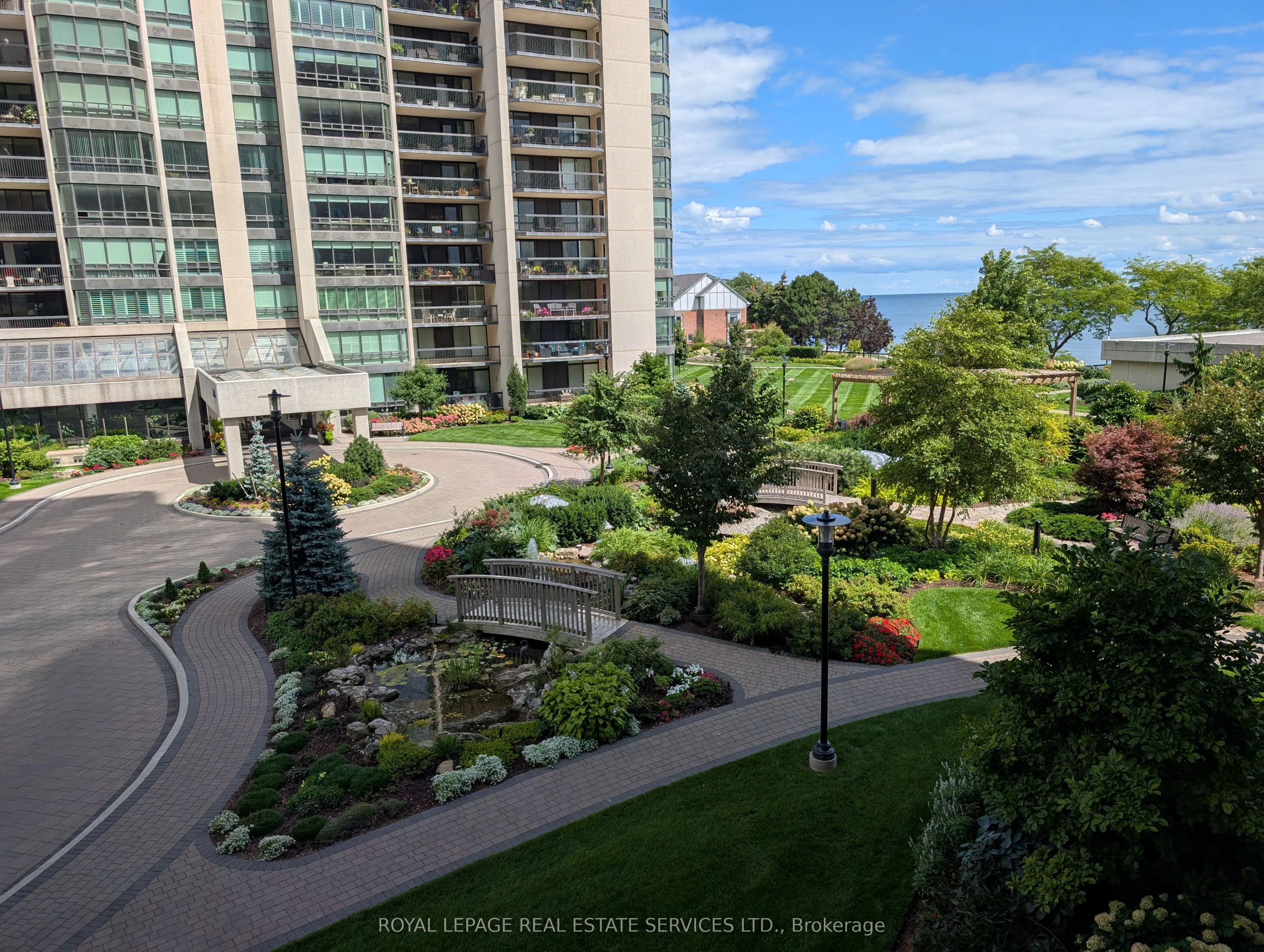 2180 Marine Drive, #306