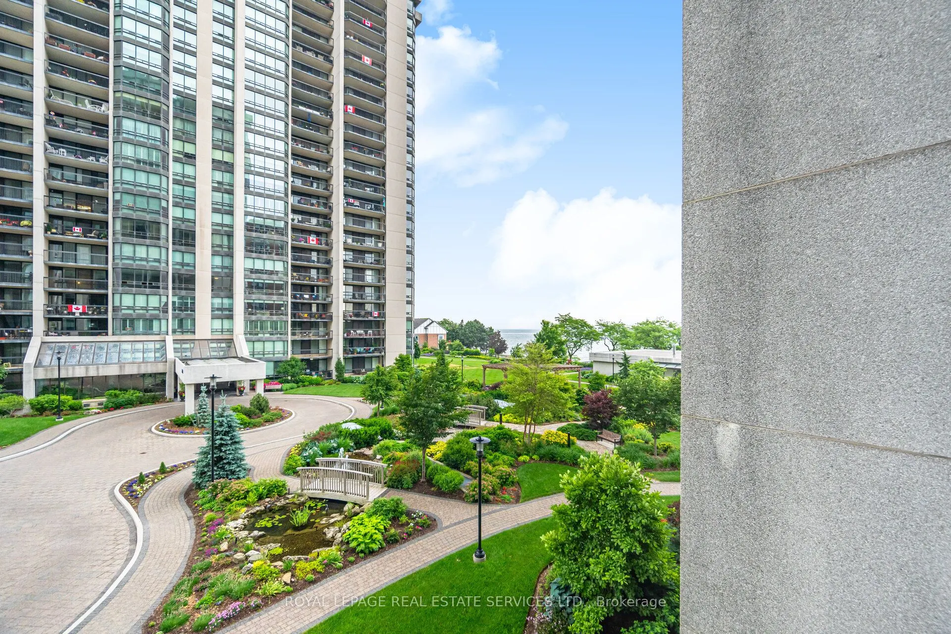 2180 Marine Drive, #306