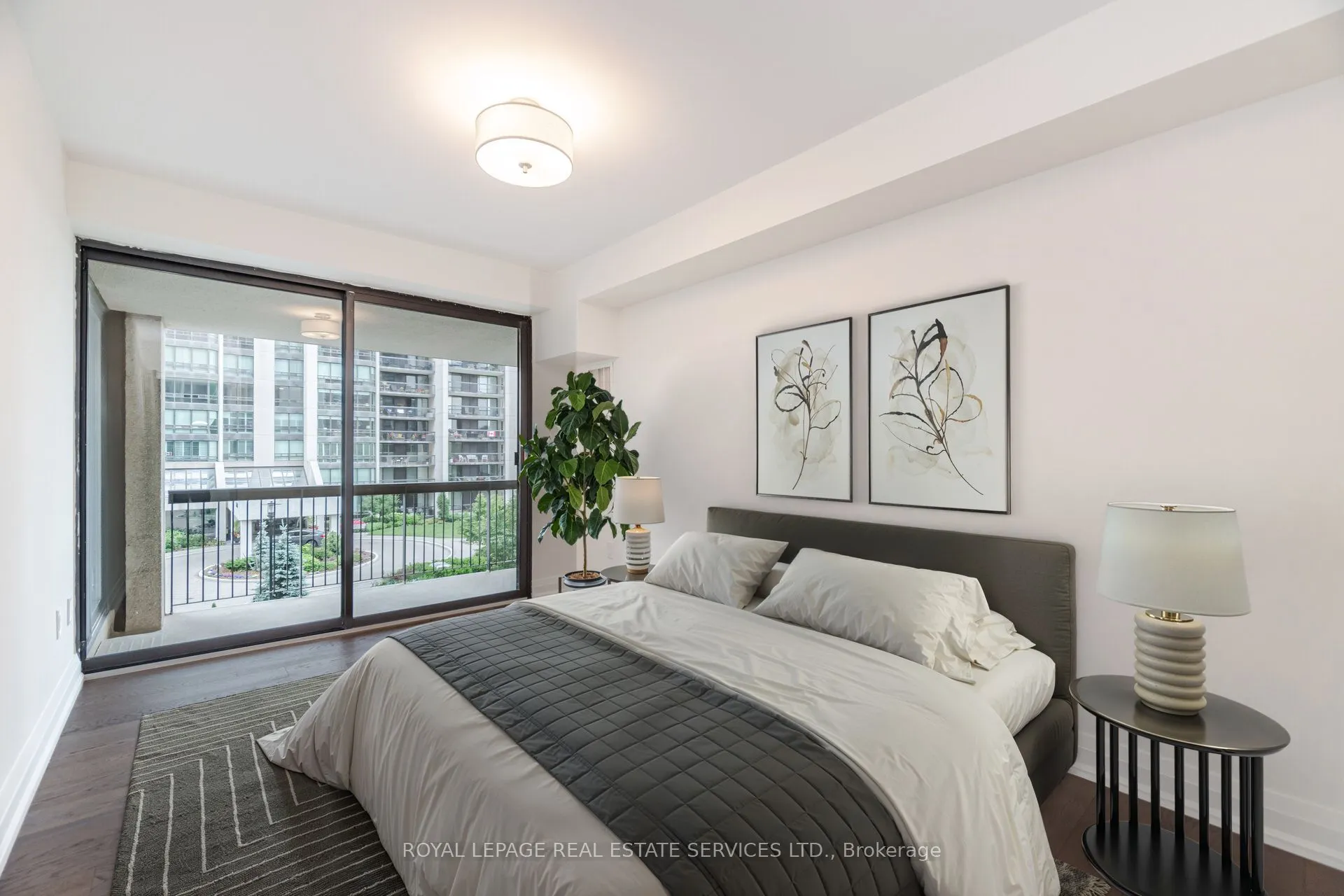 2180 Marine Drive, #306