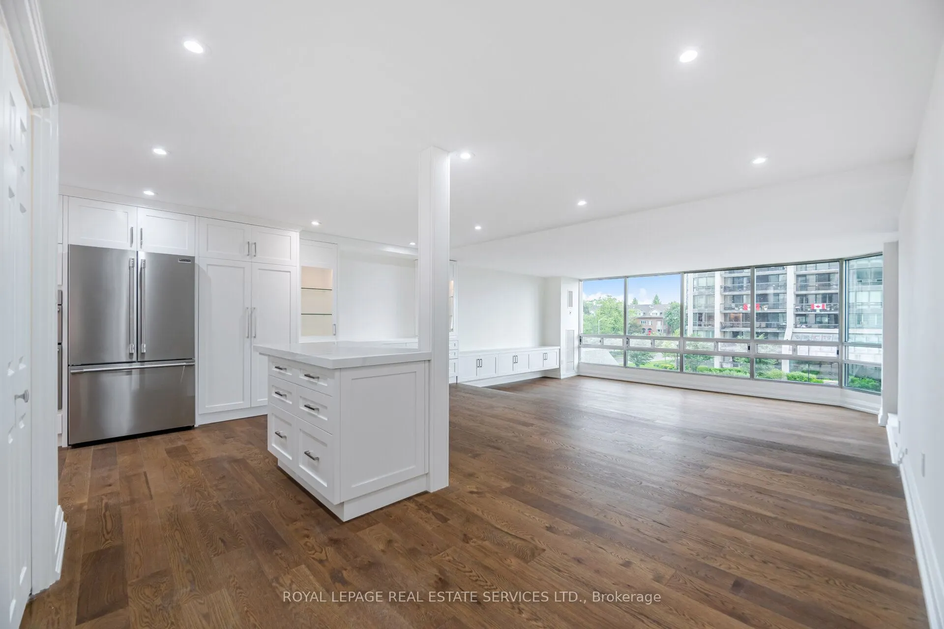 2180 Marine Drive, #306
