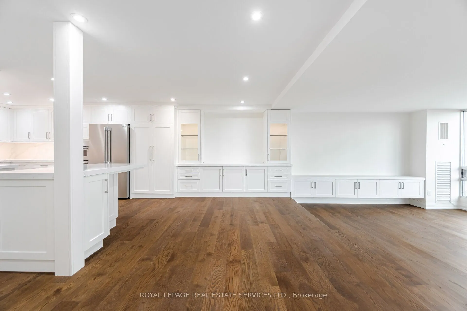 2180 Marine Drive, #306