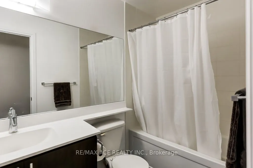 1060 Sheppard Avenue W, #315