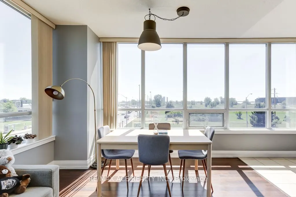 1060 Sheppard Avenue W, #315