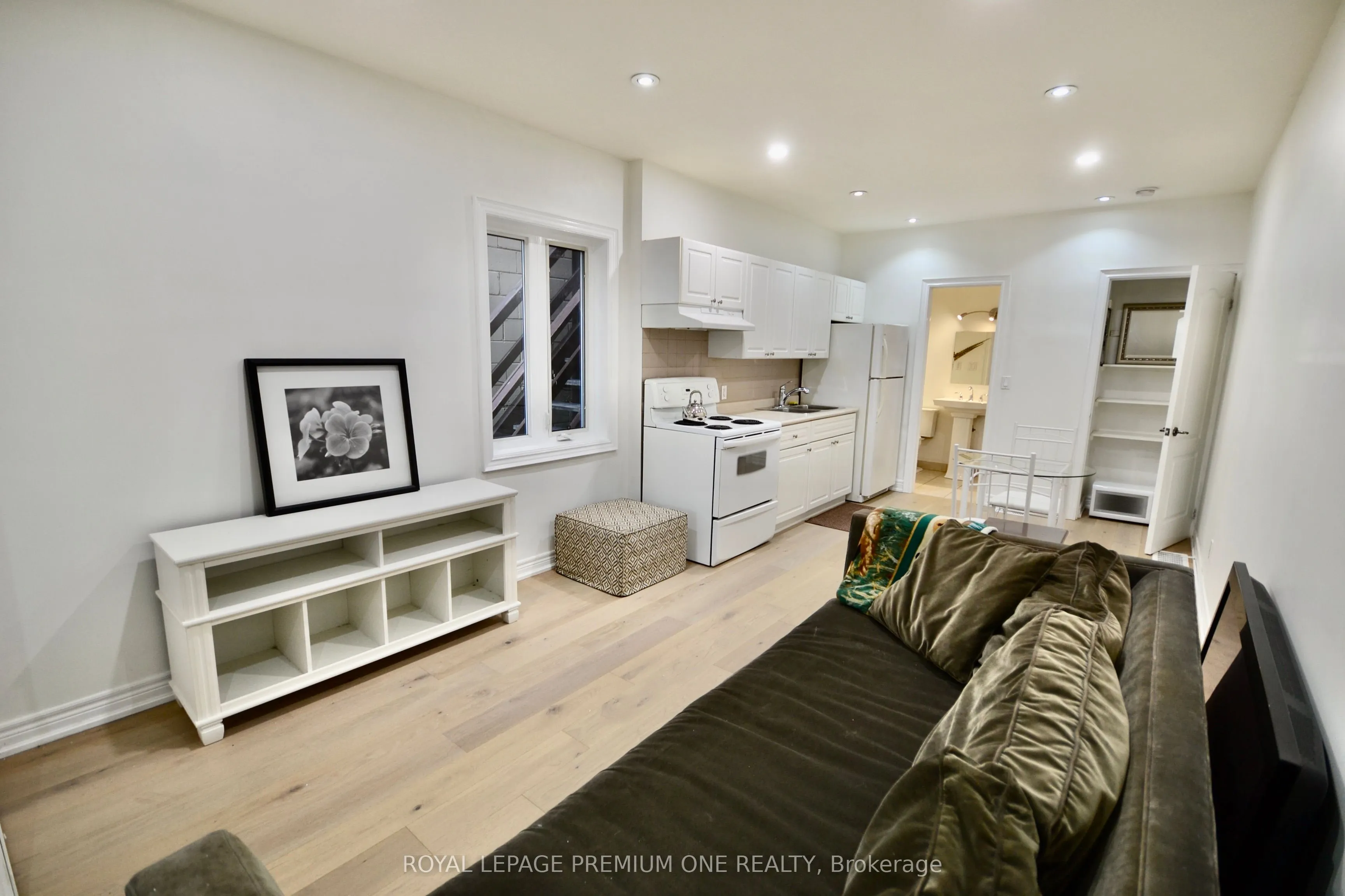 312 Rustic Road, #Main/Rear
