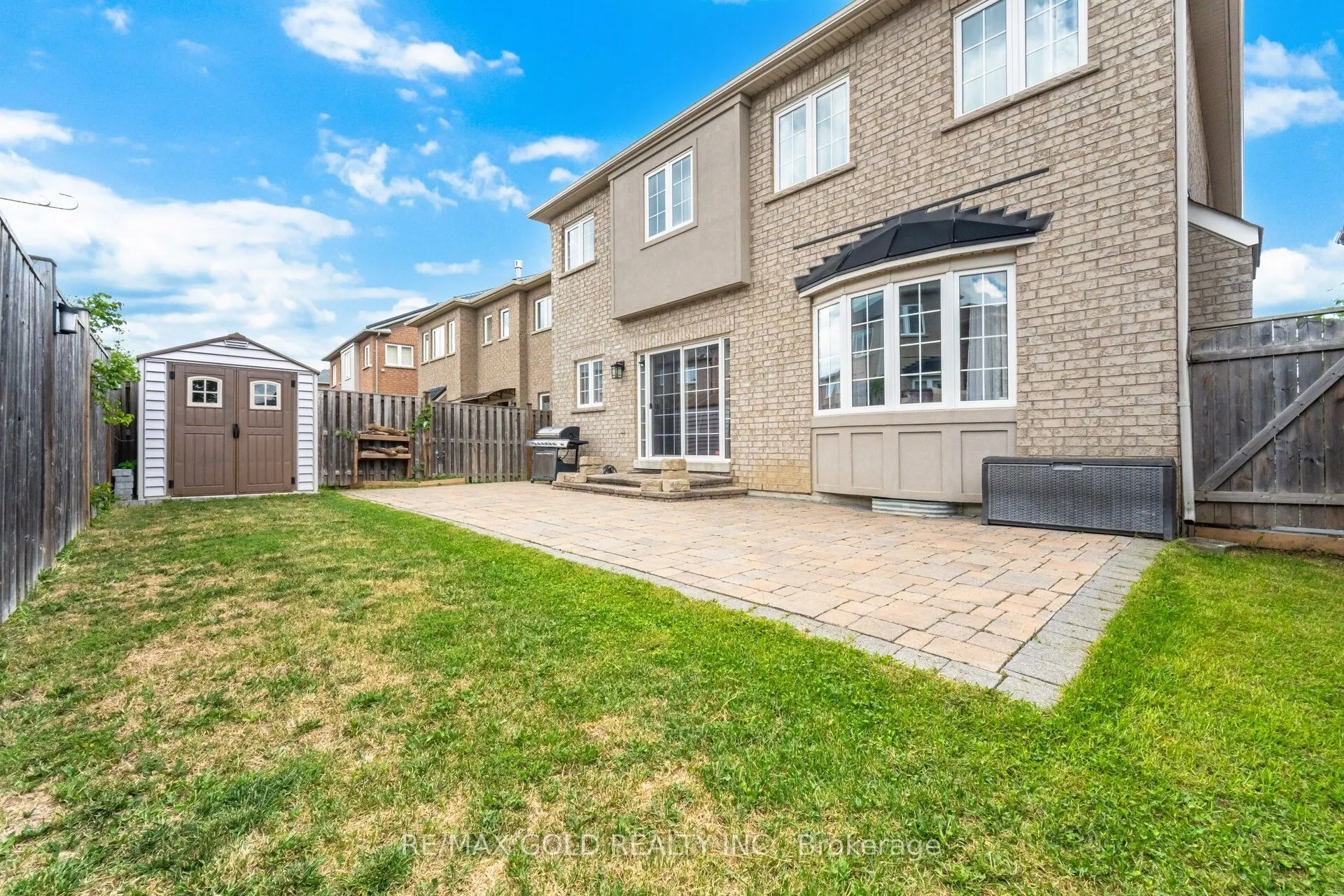 15 Oakhaven Road