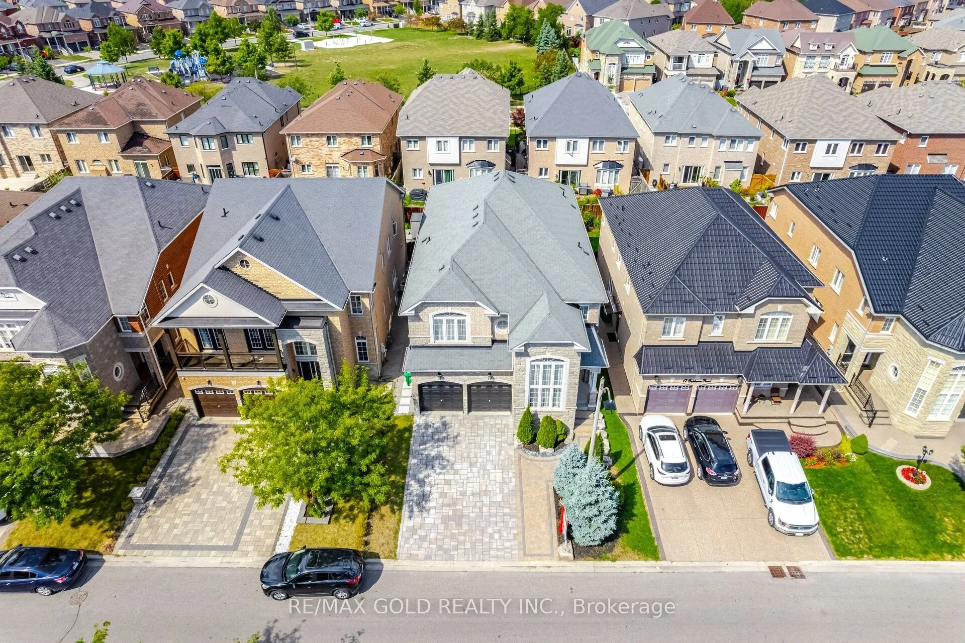15 Oakhaven Road