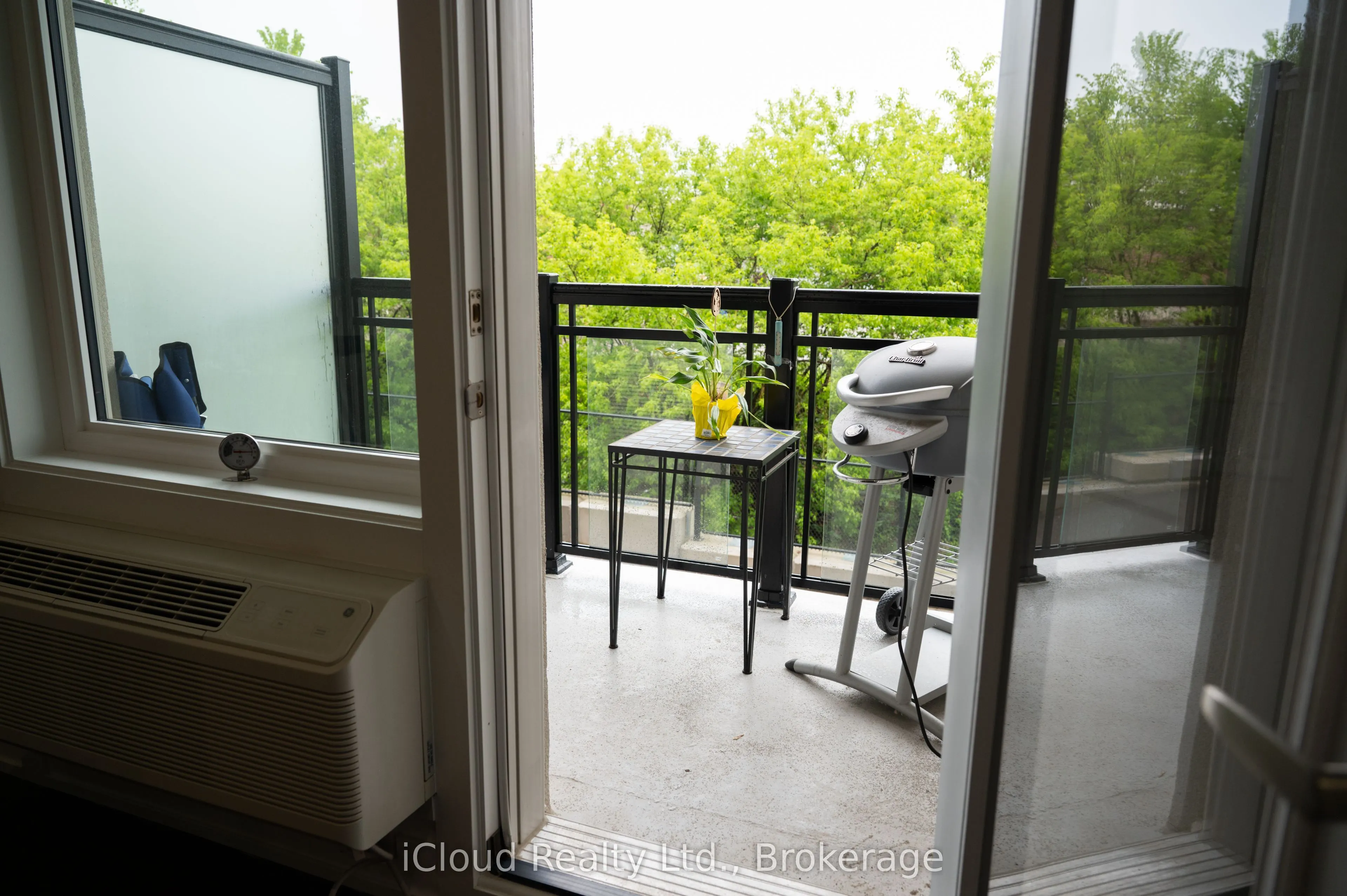 310 Broadway Avenue, #103