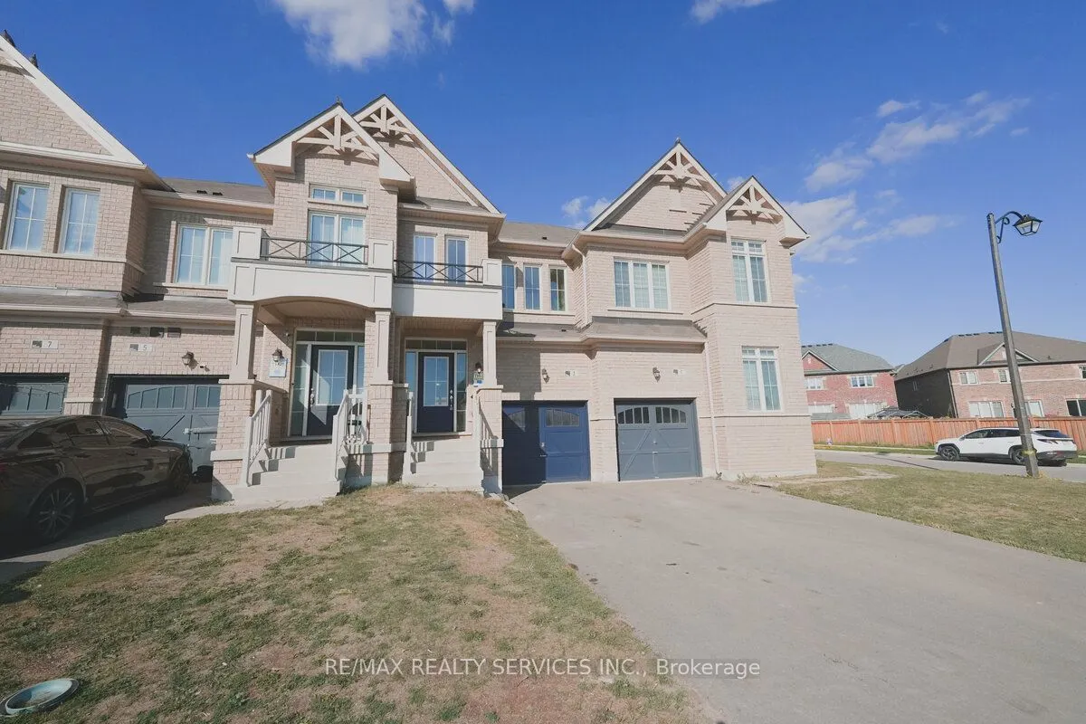3 Sparrowbrook Street