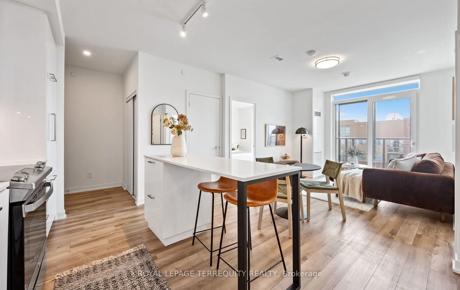1808 St Clair Avenue W, #1103