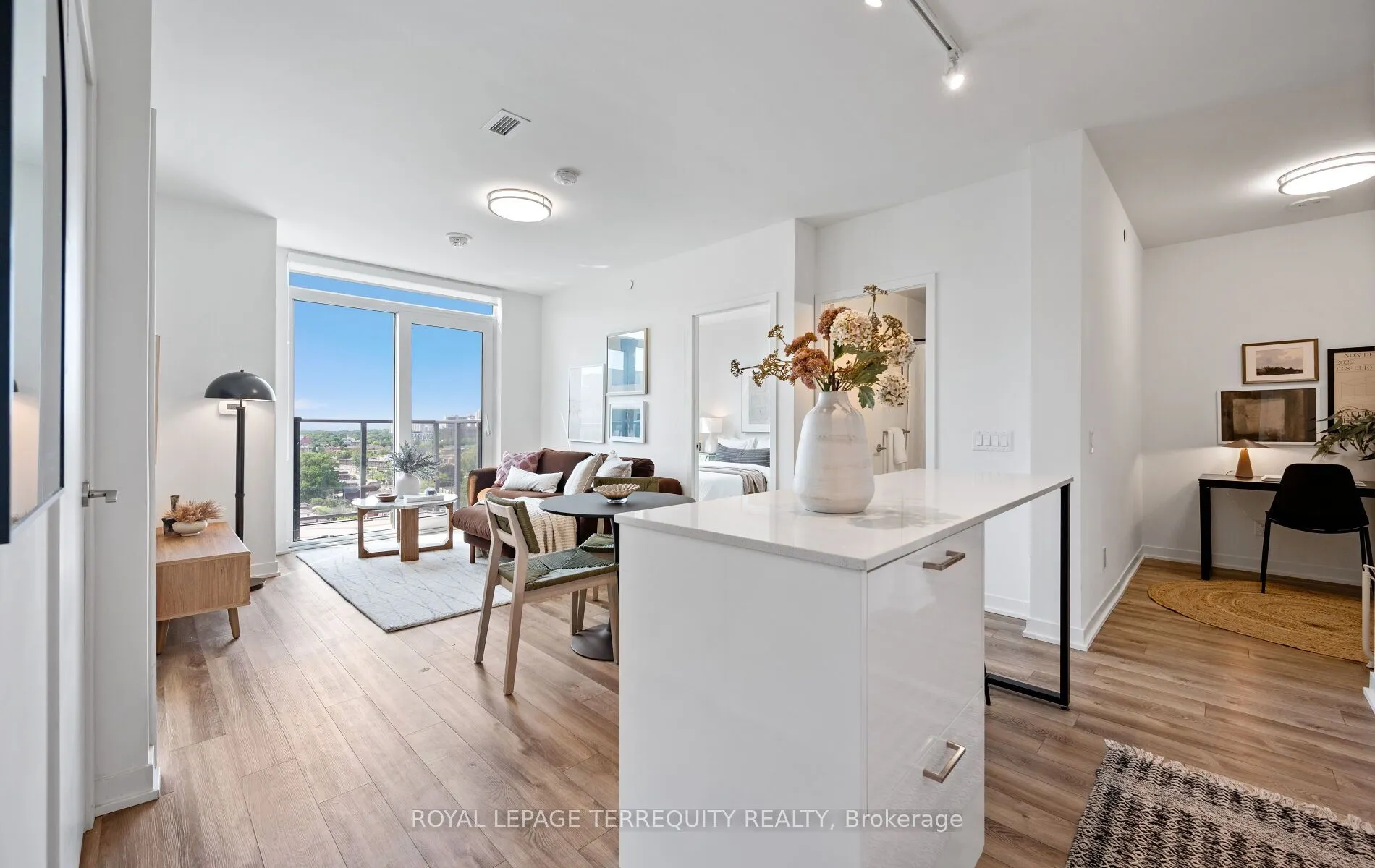 1808 St Clair Avenue W, #1103