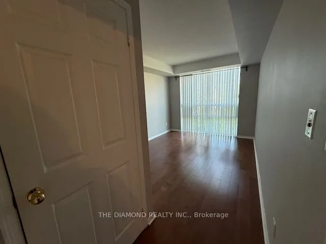 9 Michael Power Place, #312
