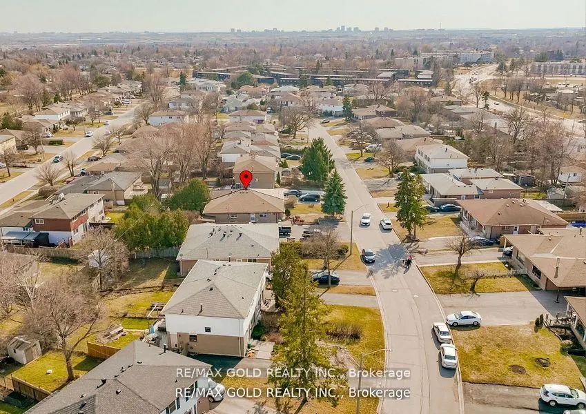 41 Danesbury Crescent