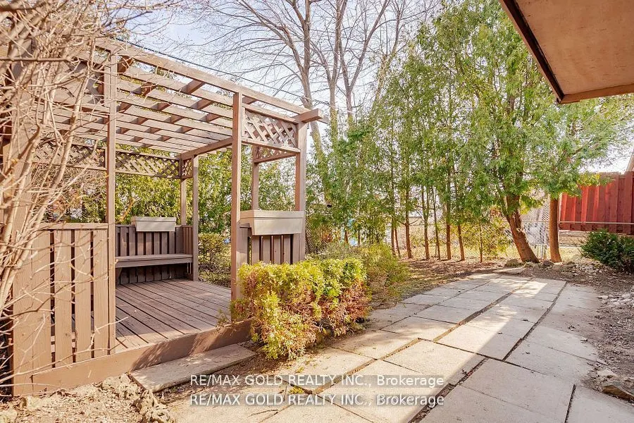 41 Danesbury Crescent
