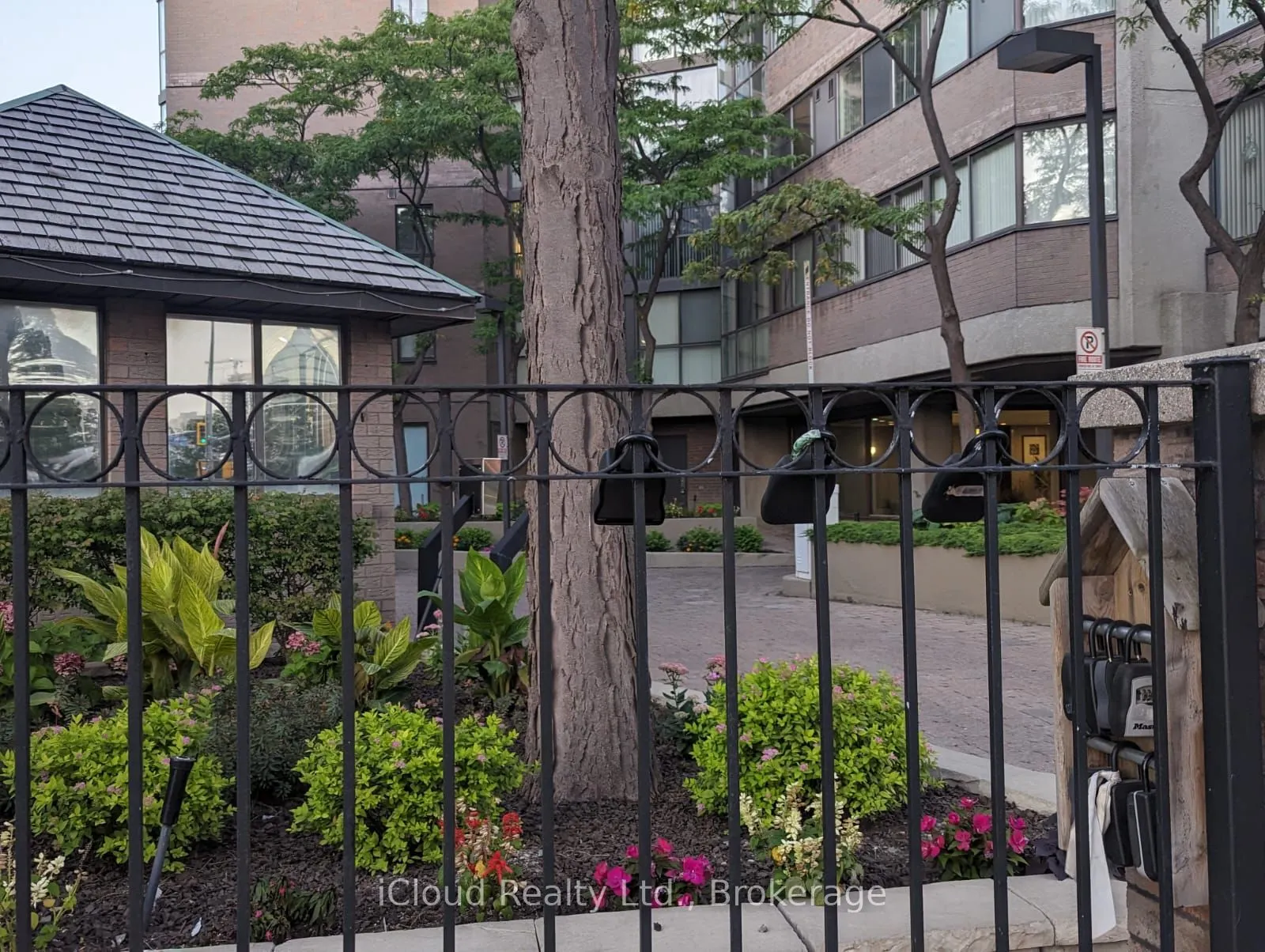 4235 Sherwoodtowne Boulevard, #1408