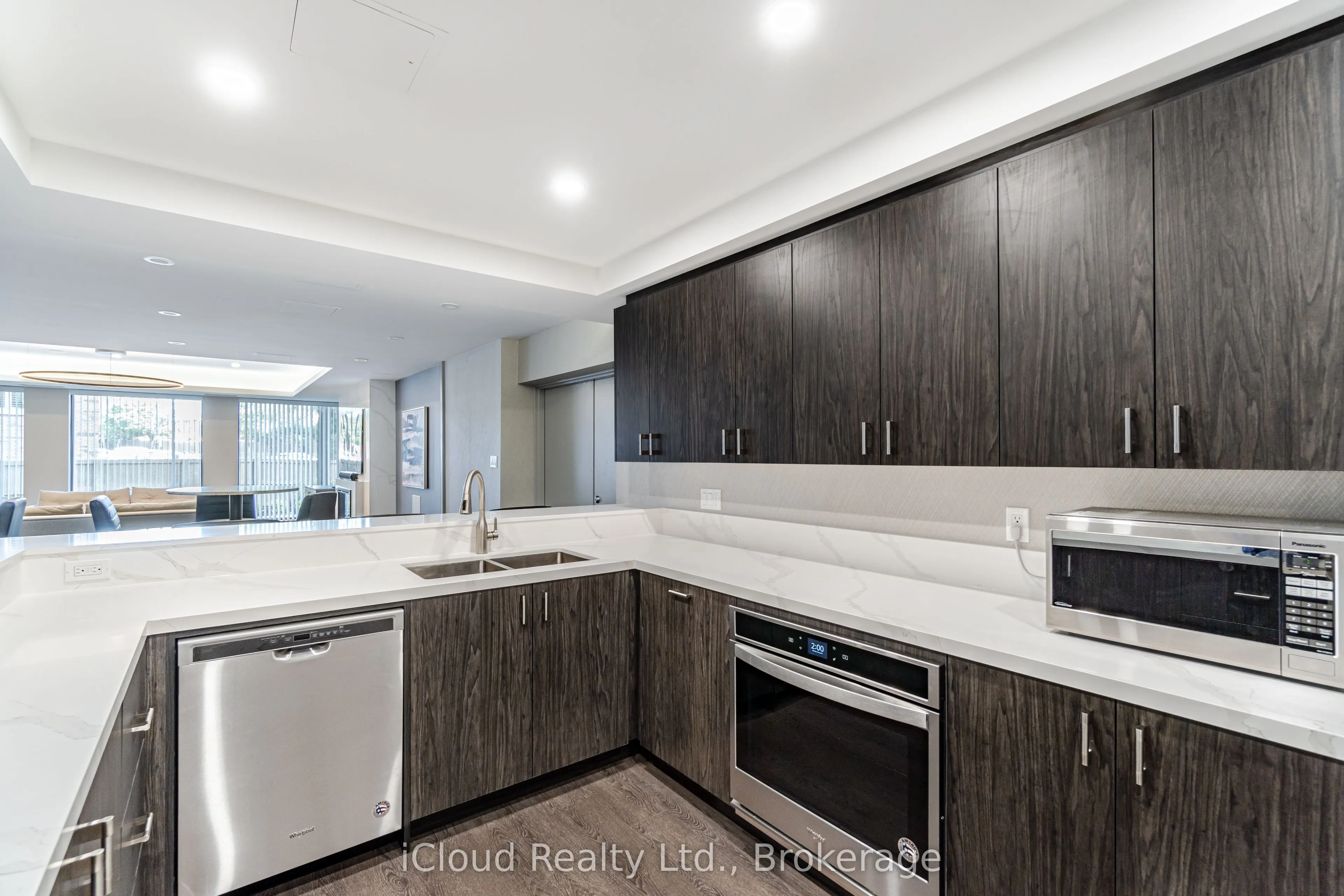 4235 Sherwoodtowne Boulevard, #1408