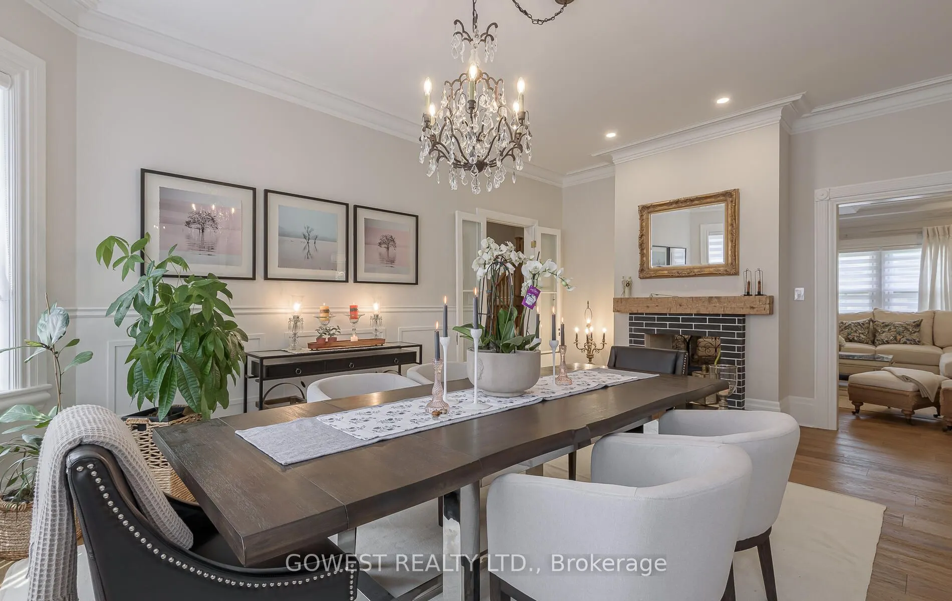 376 Chartwell Road