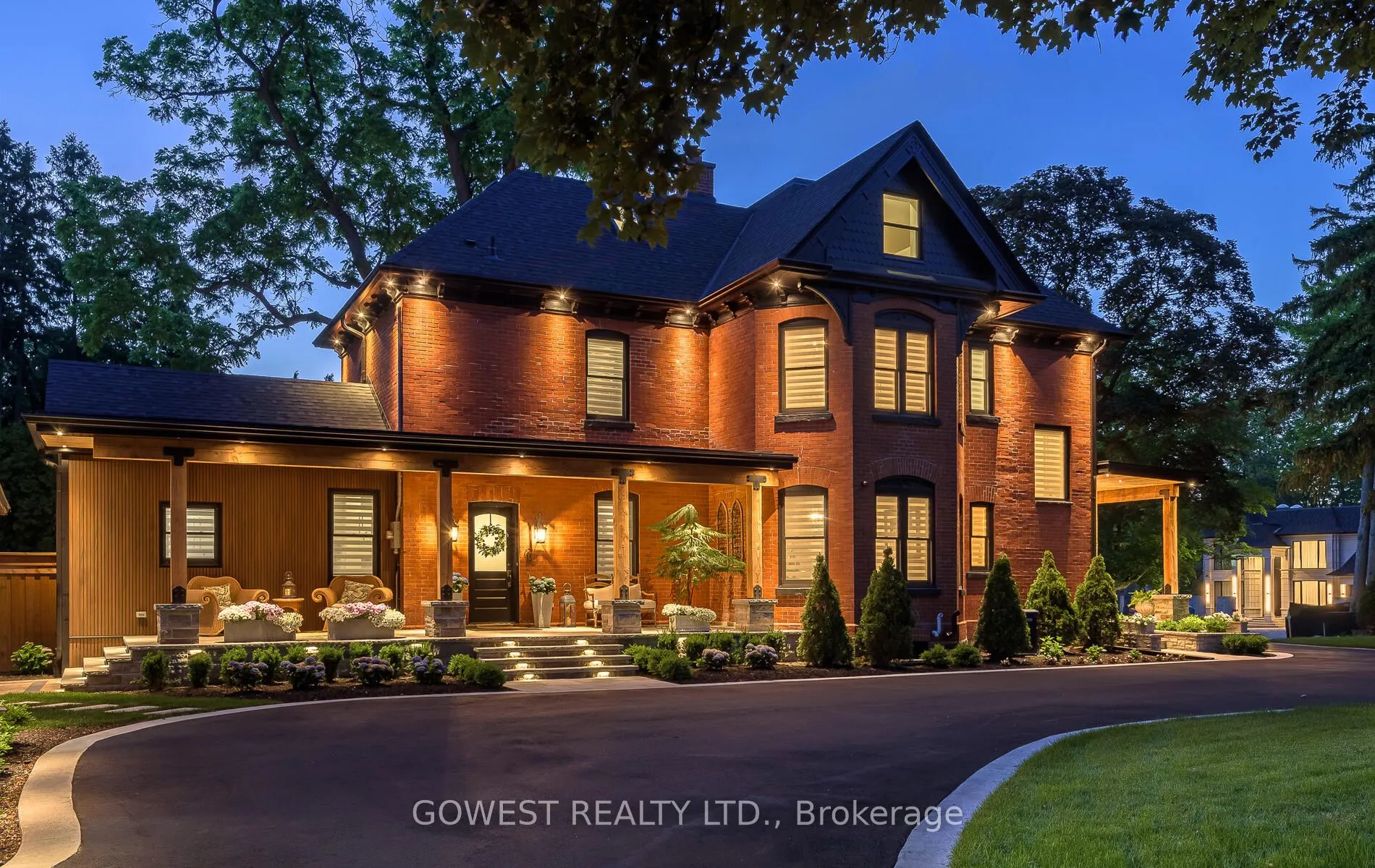 376 Chartwell Road