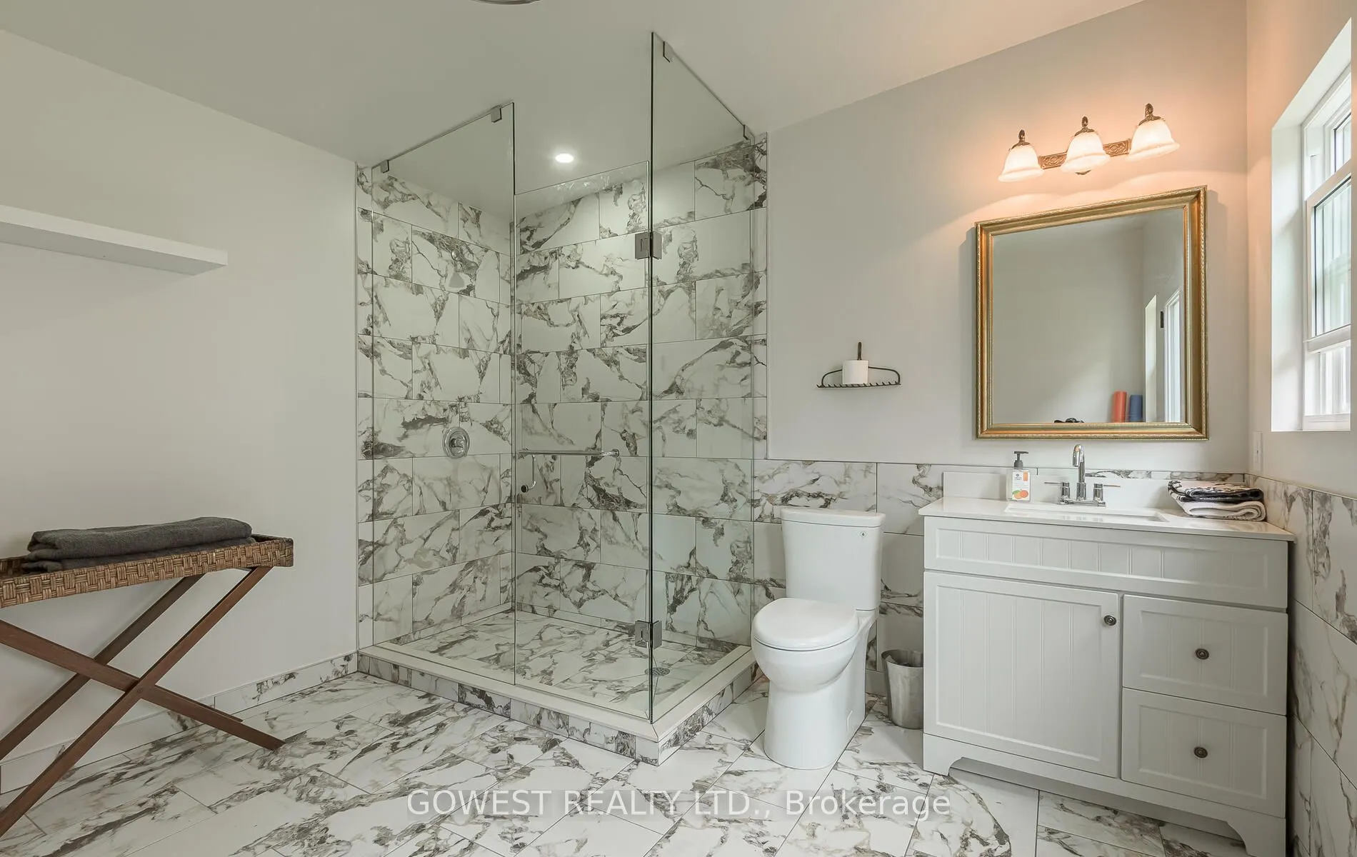 376 Chartwell Road