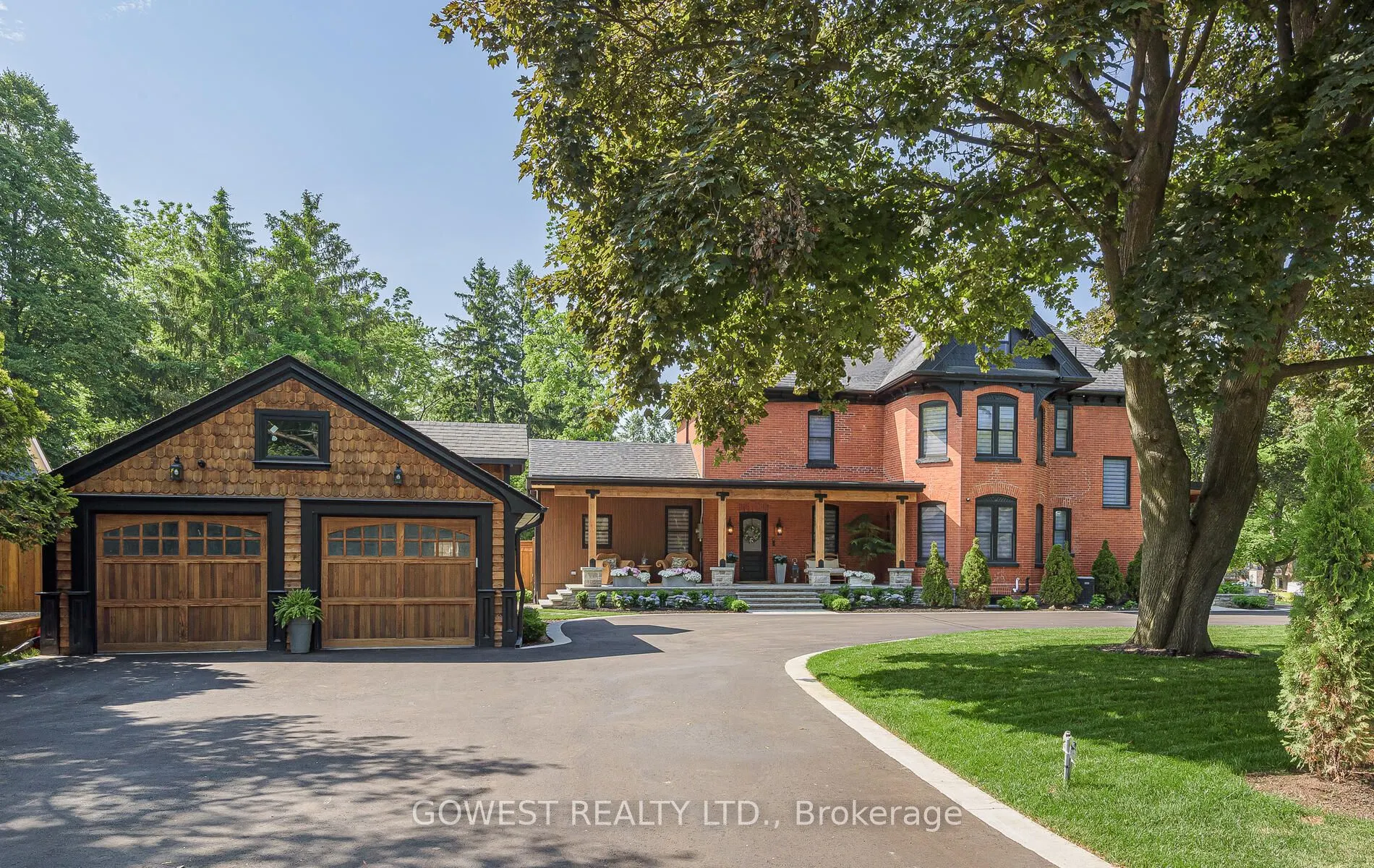 376 Chartwell Road