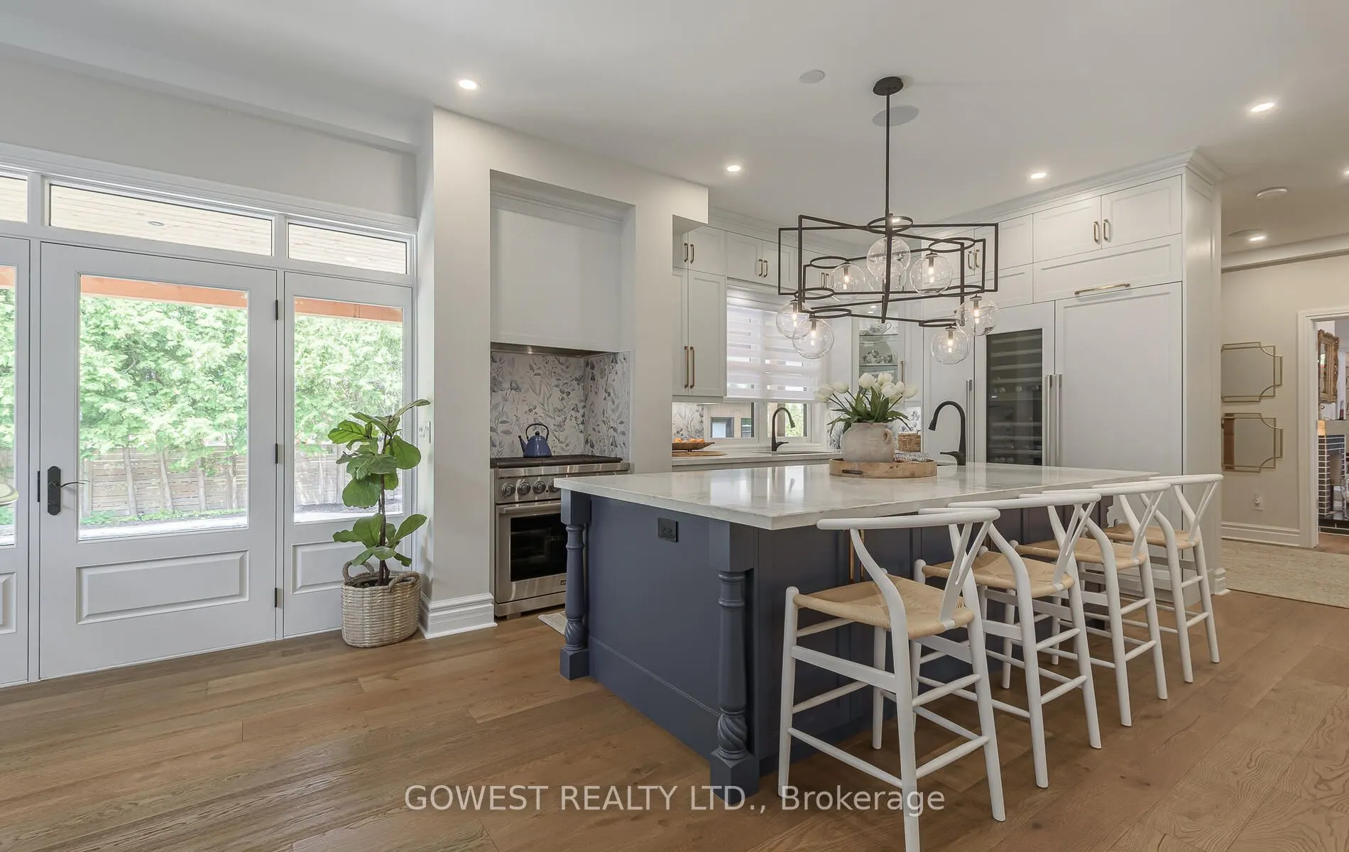 376 Chartwell Road
