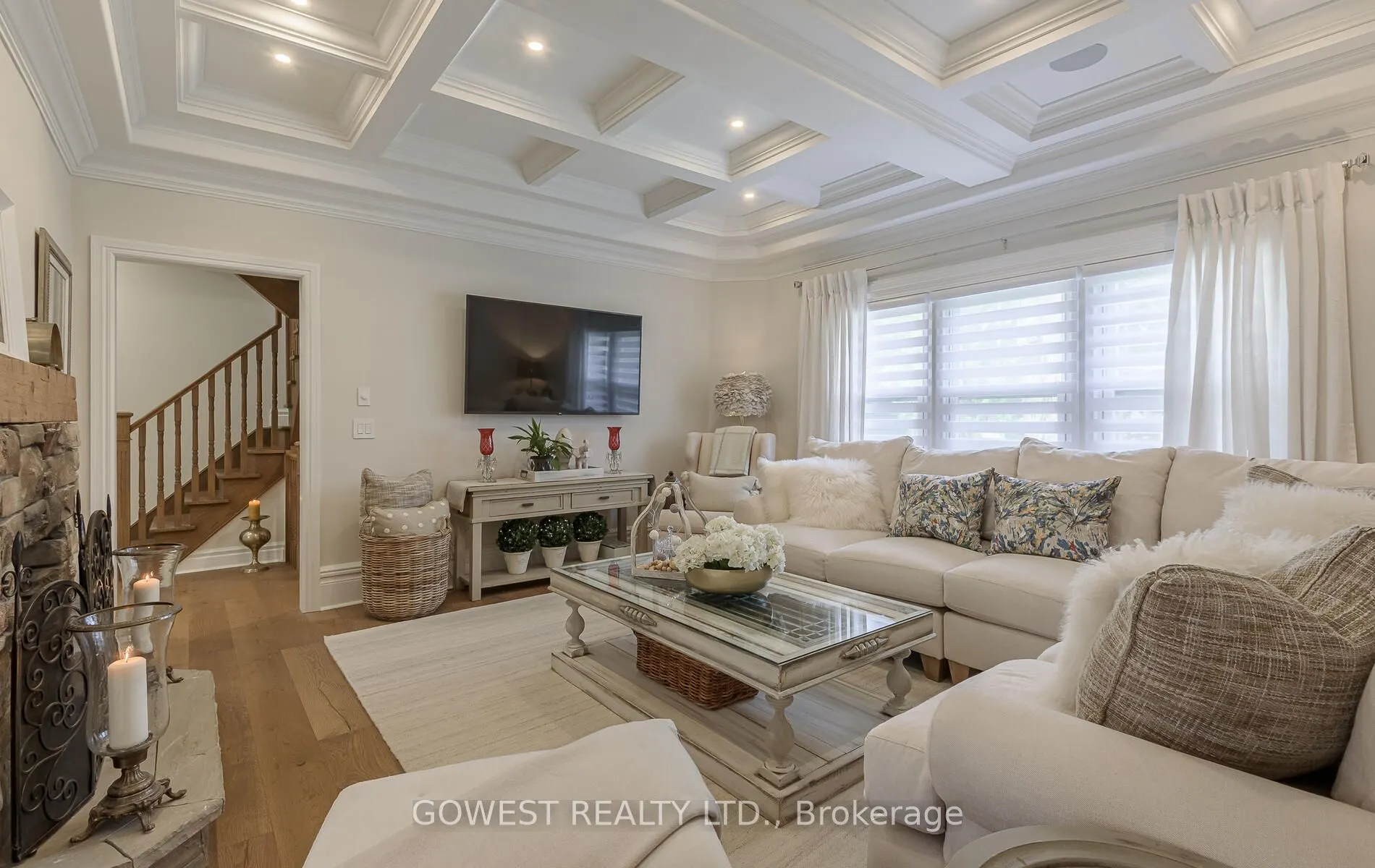 376 Chartwell Road