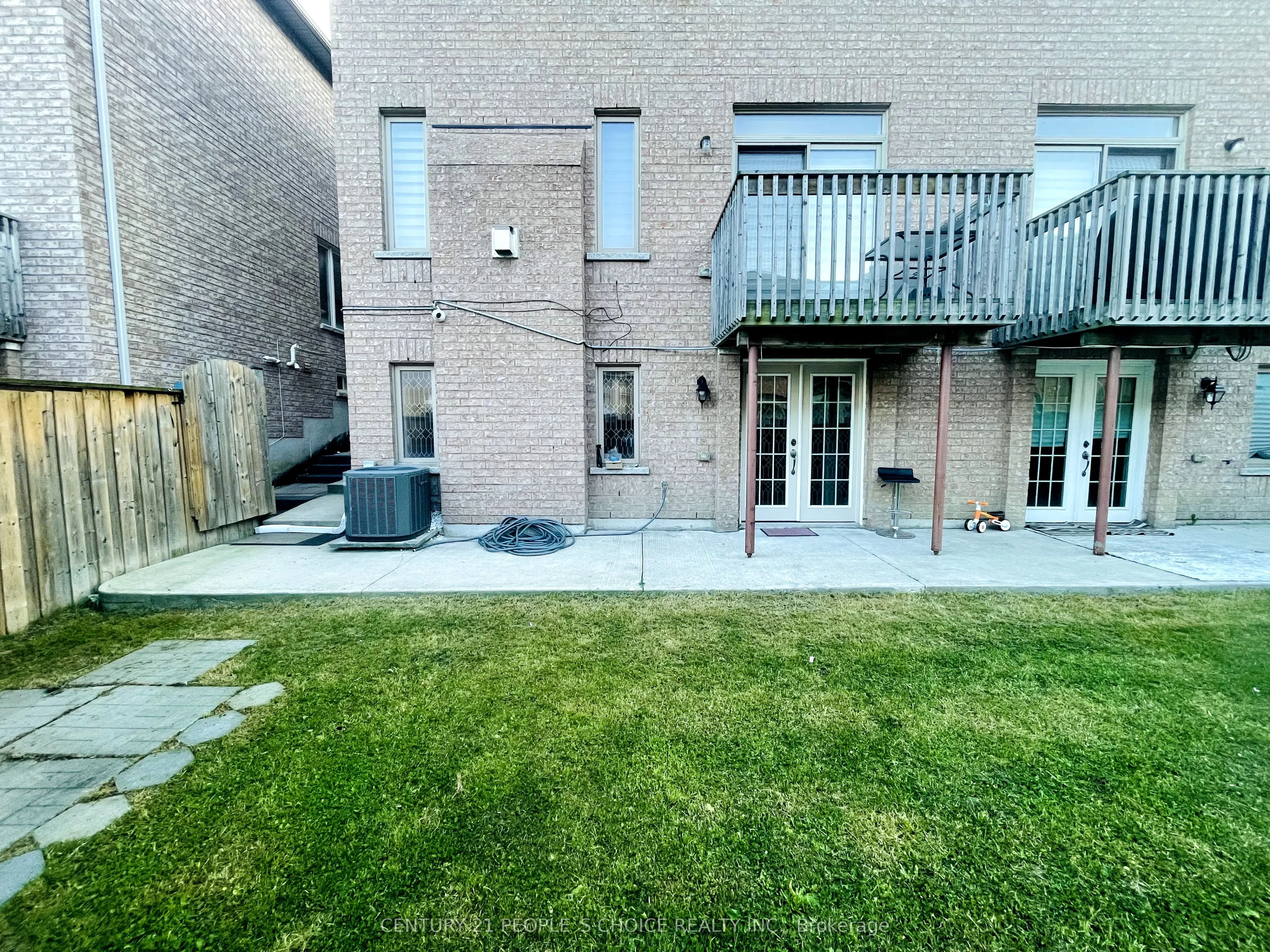 5551 Meadowcrest Avenue, #BSMNT