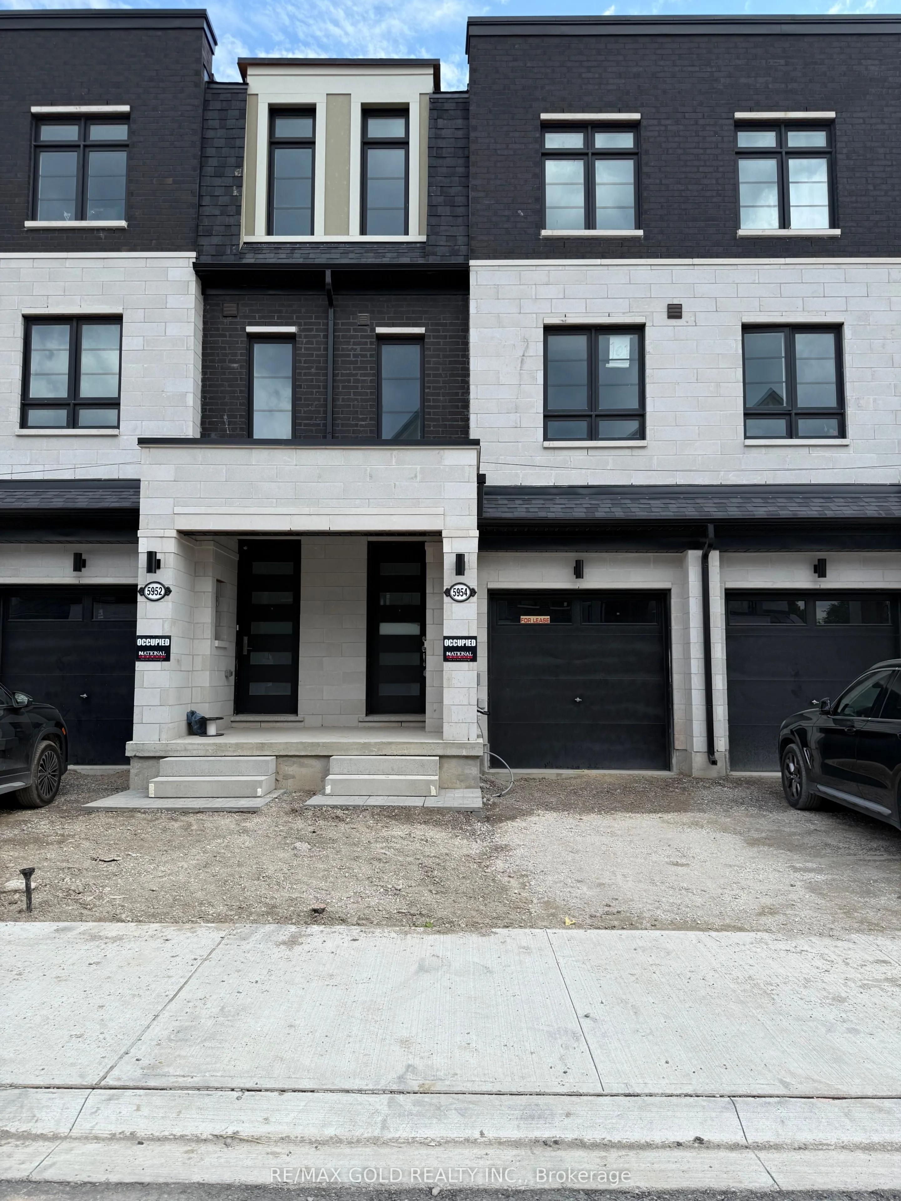 5954 Saigon Street