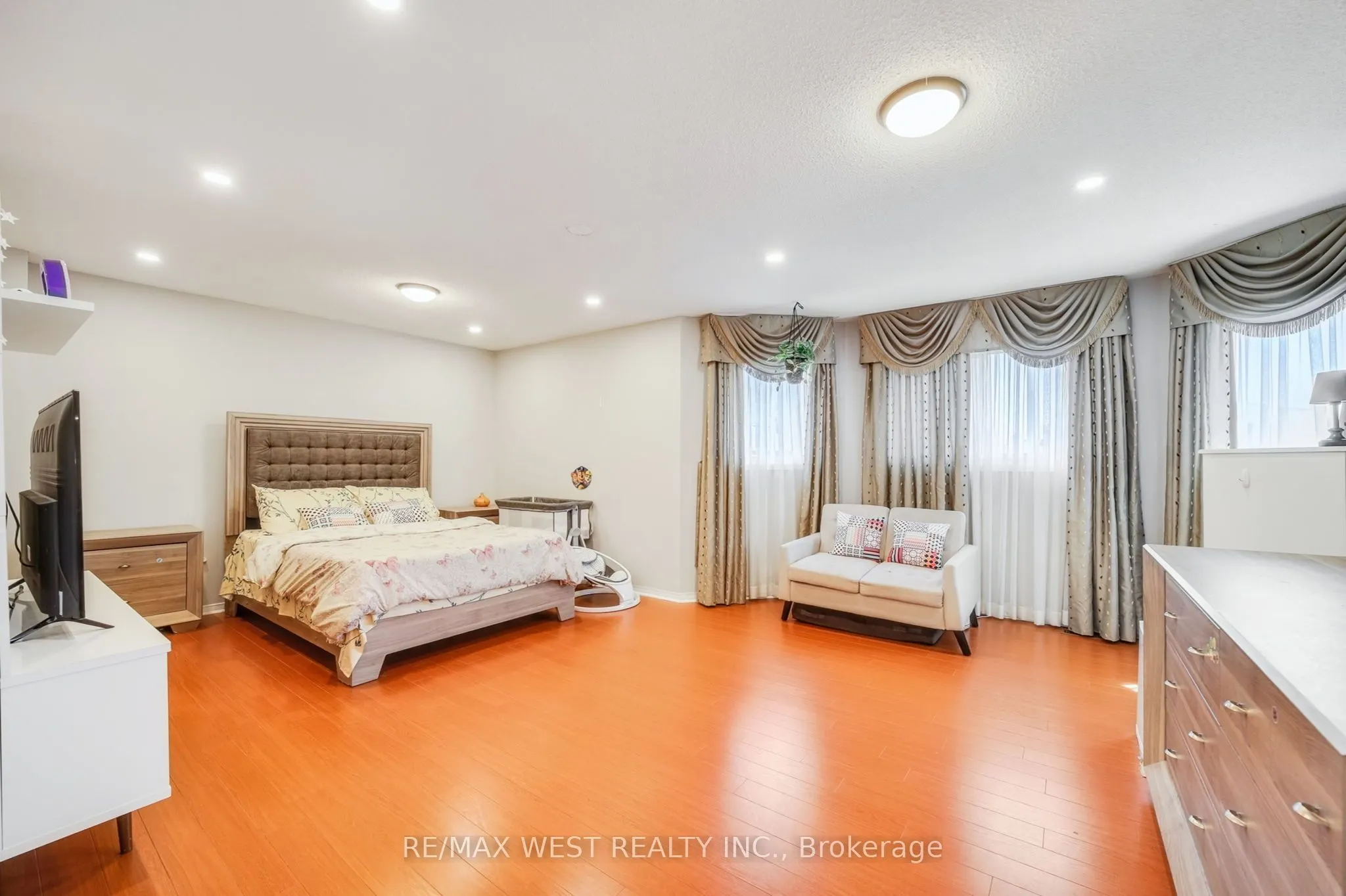 3170 Avalon Drive