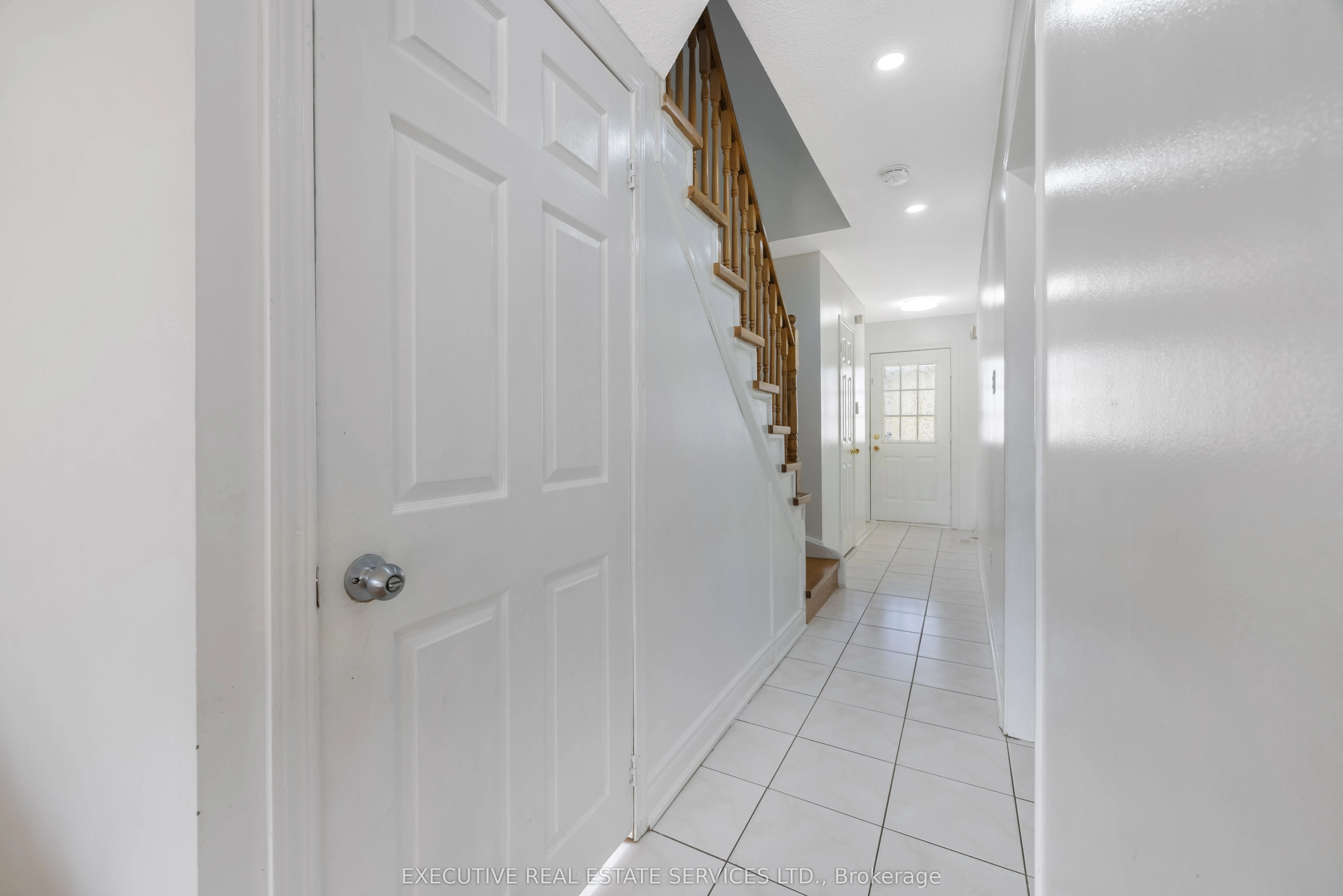 39 Caruso Drive