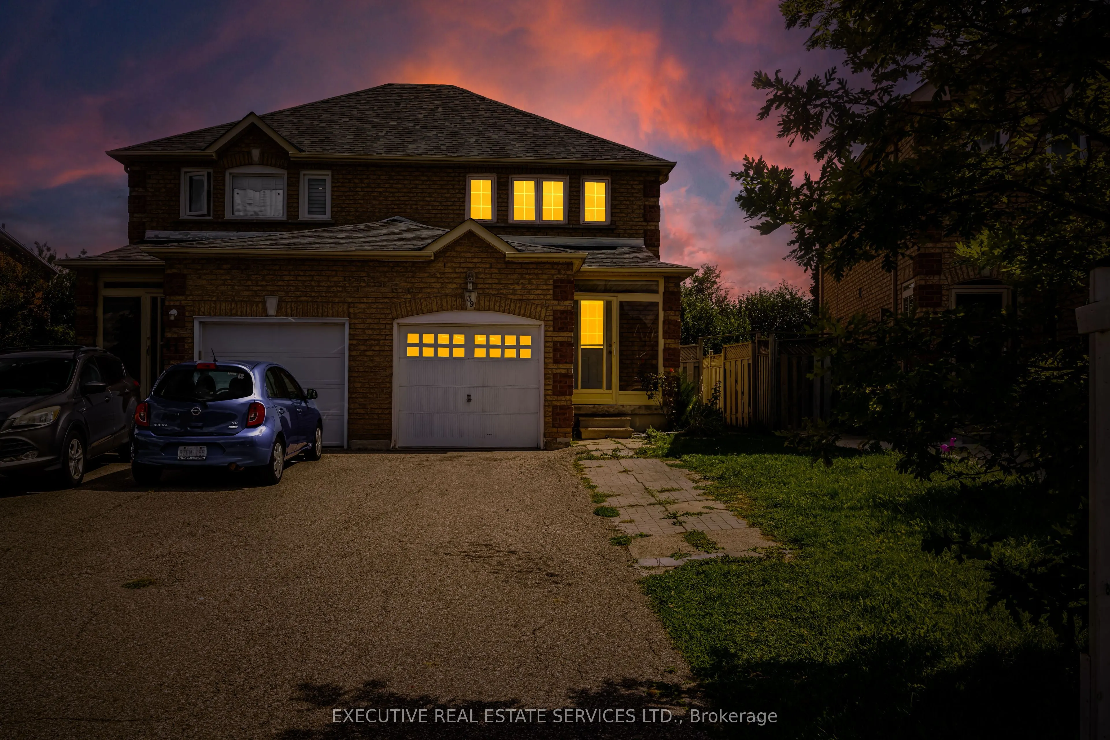 39 Caruso Drive