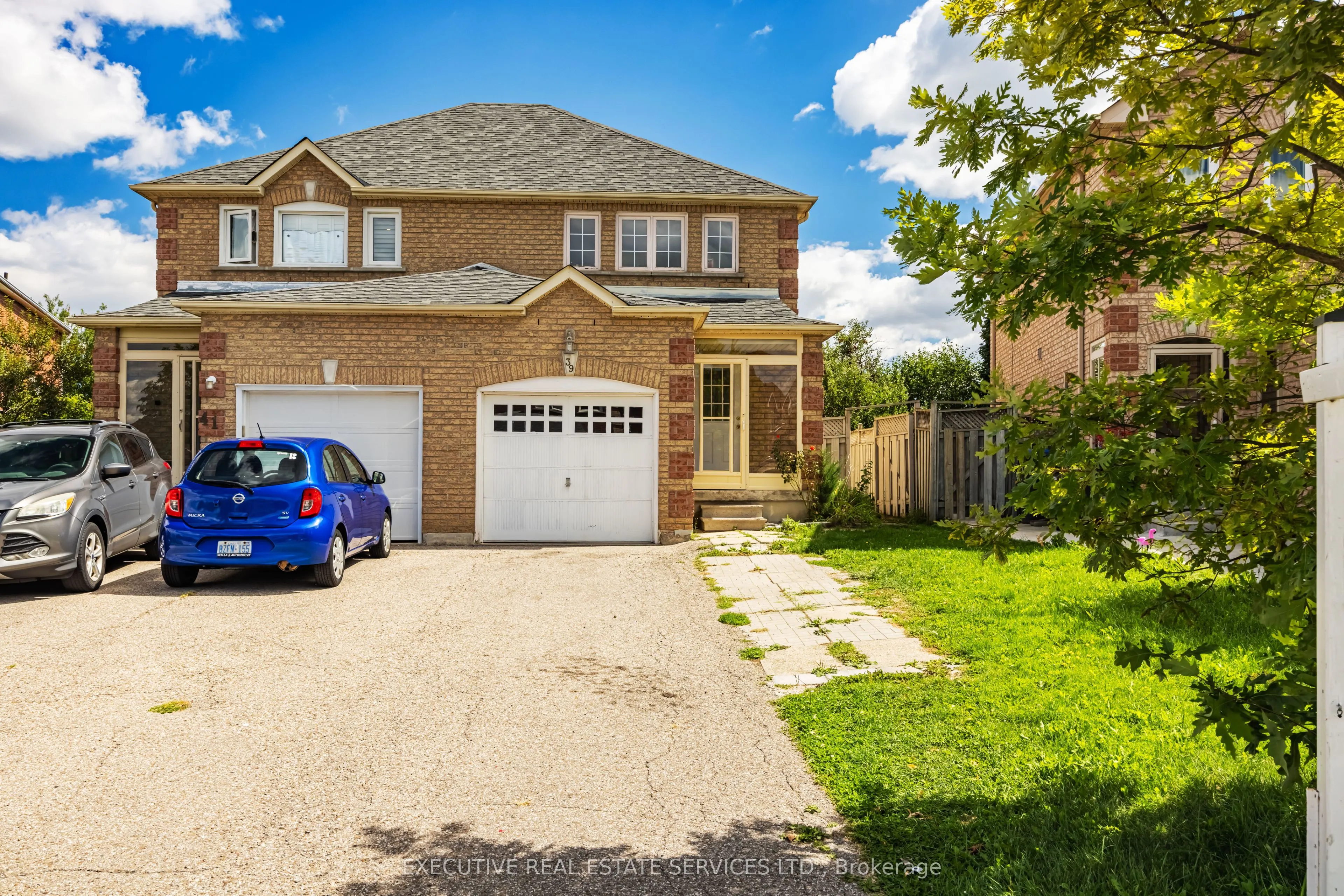 39 Caruso Drive