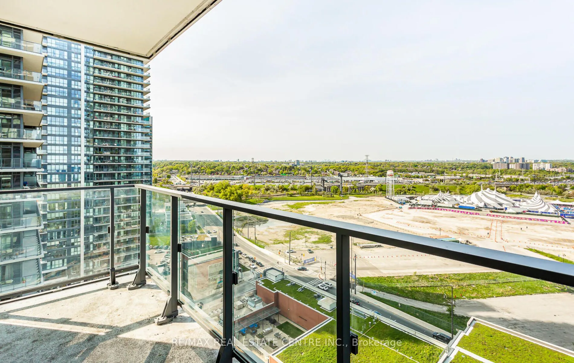 2212 Lakeshore Boulevard W, #2208