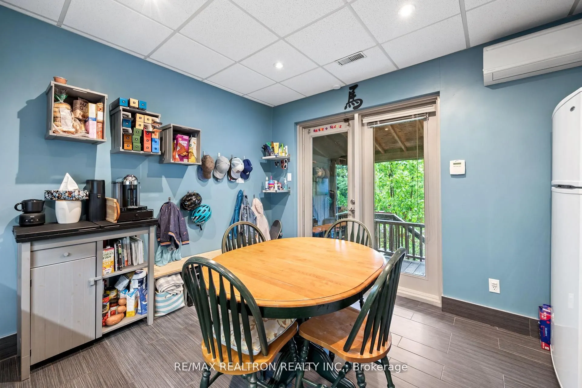 1611 Bloor Street W