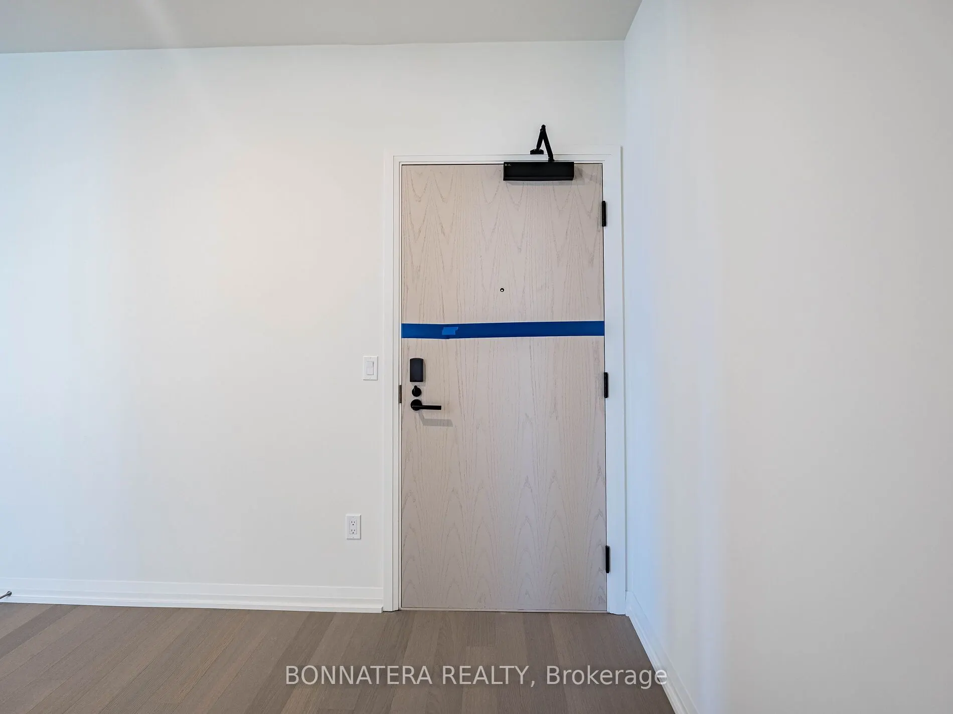 3006 William Cutmore Boulevard, #705