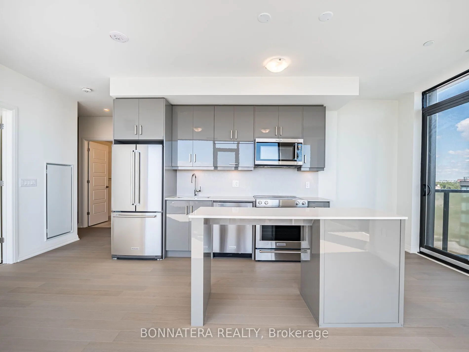 3006 William Cutmore Boulevard, #705