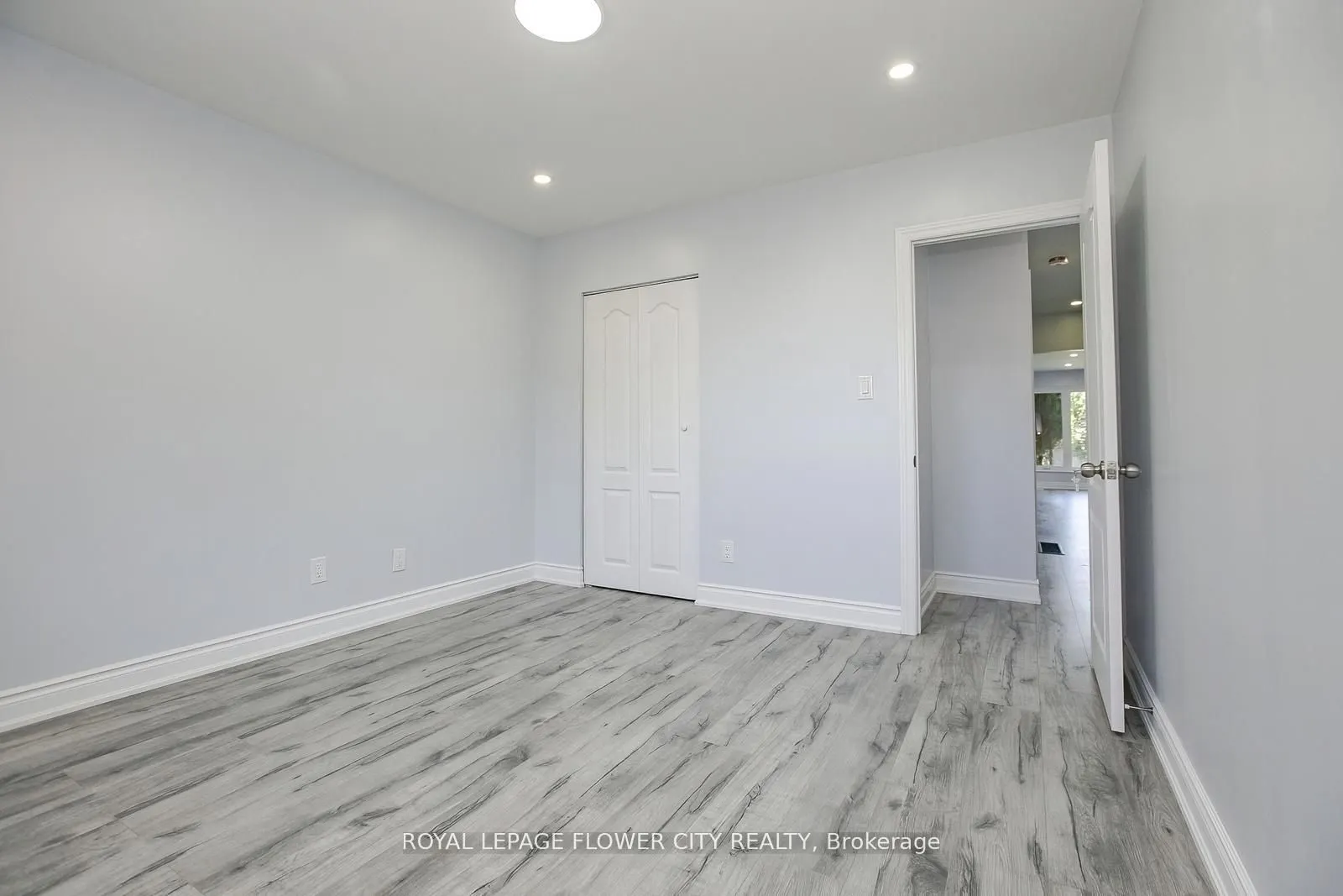 76 Northwood Drive