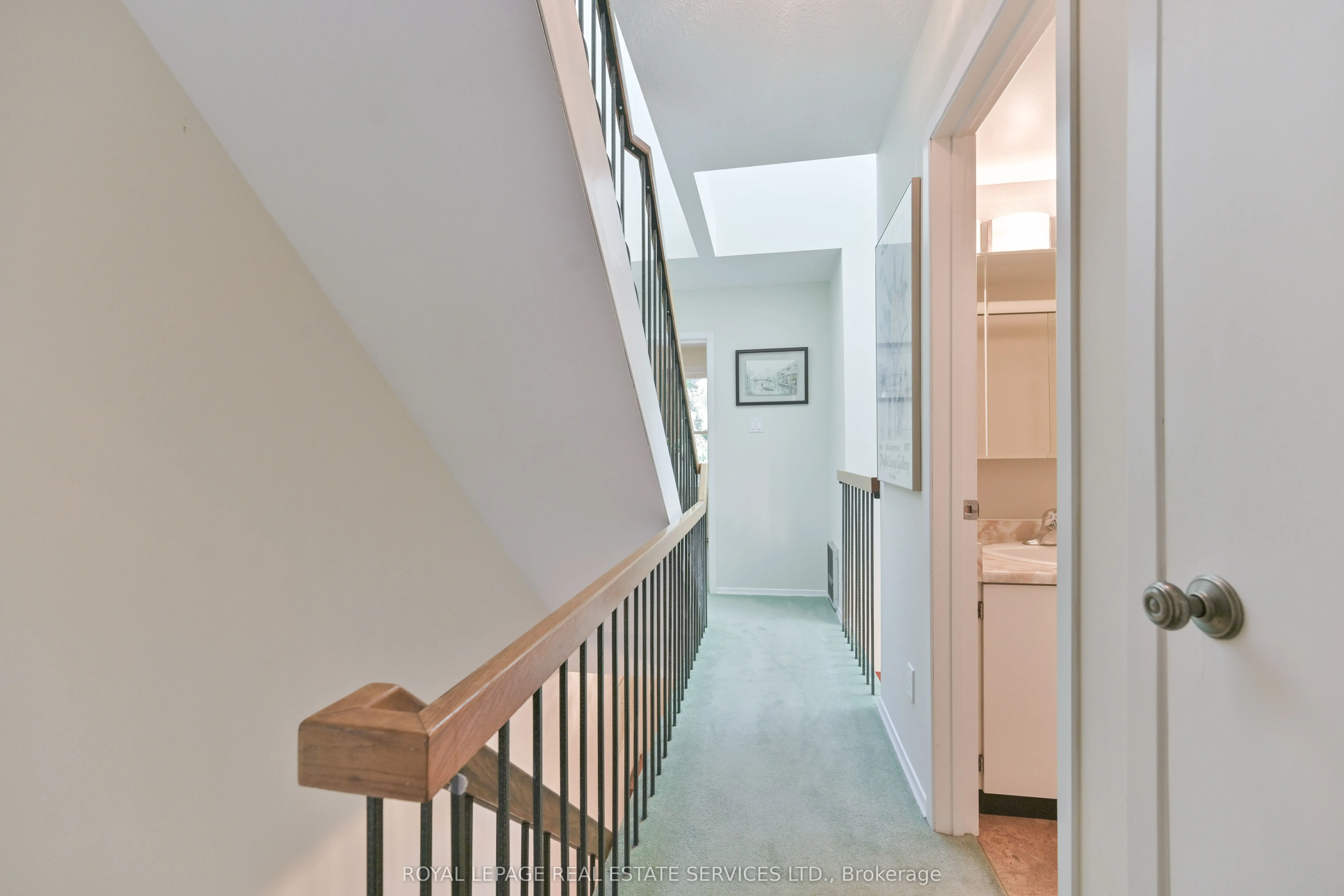 442 Perth Avenue, #11