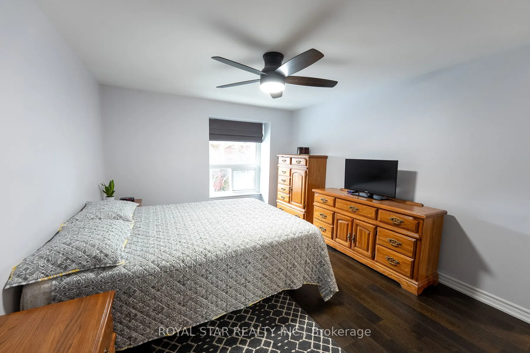 74 Glebe Crescent