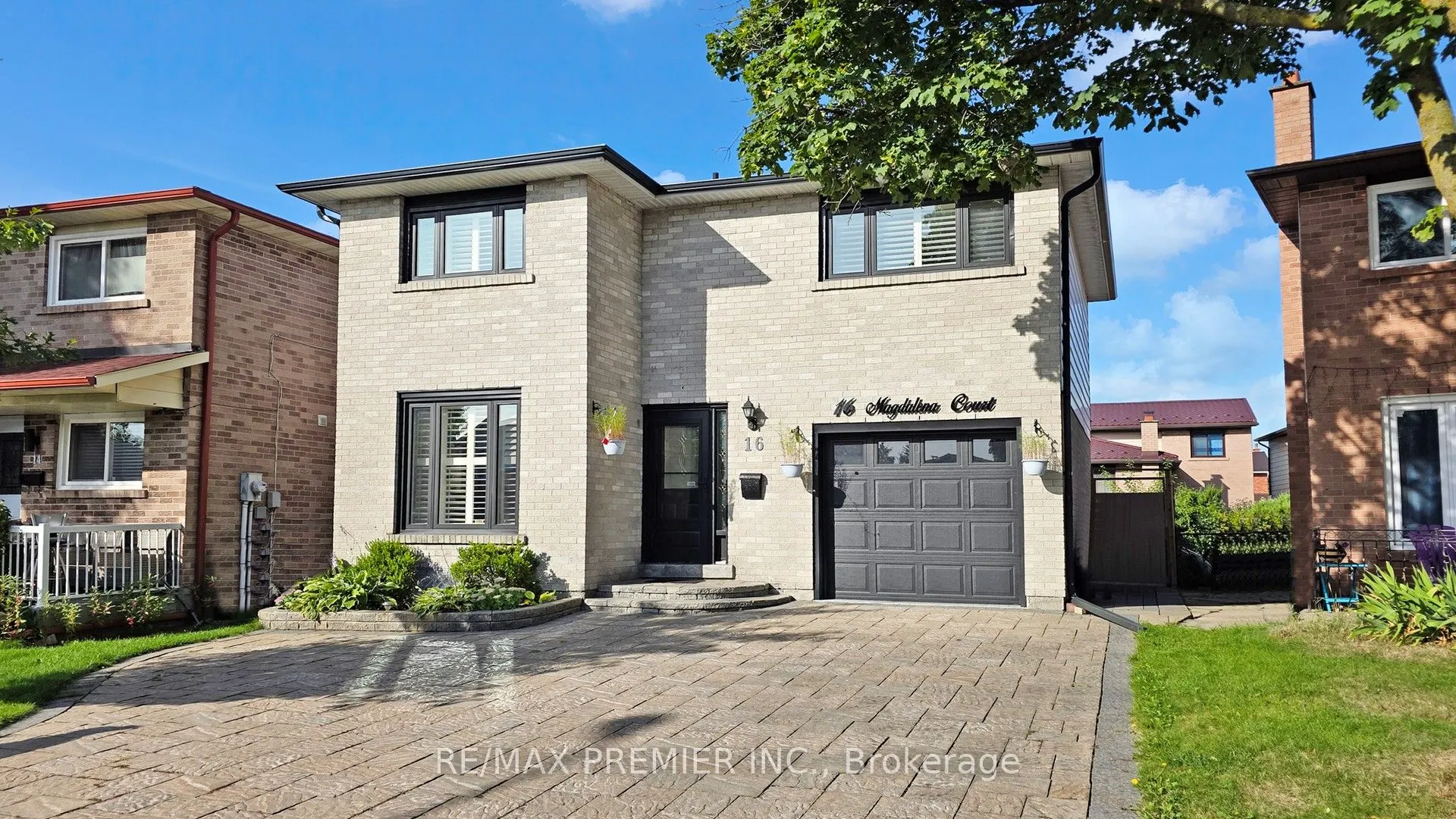 16 Magdalena Court