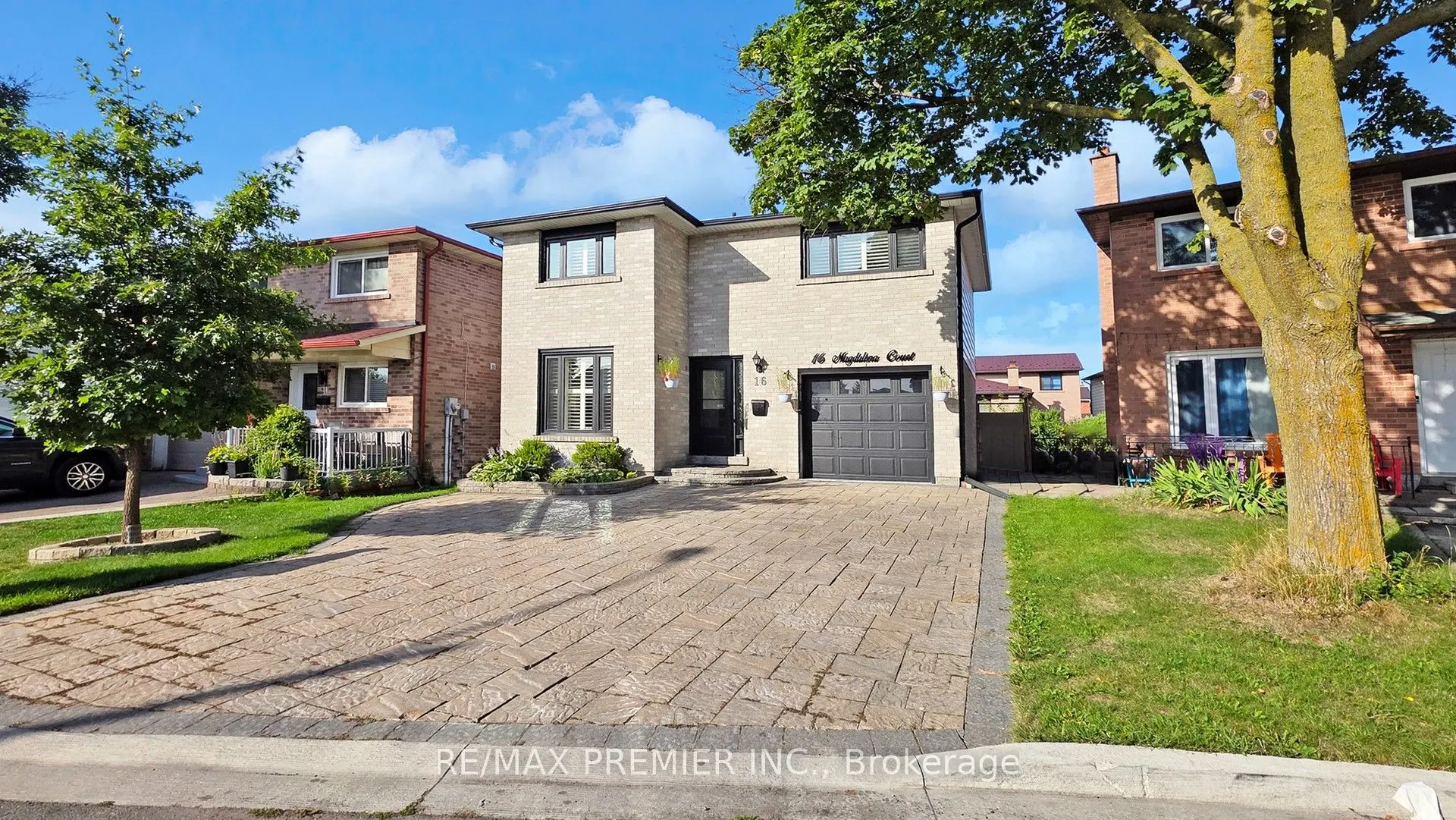 16 Magdalena Court