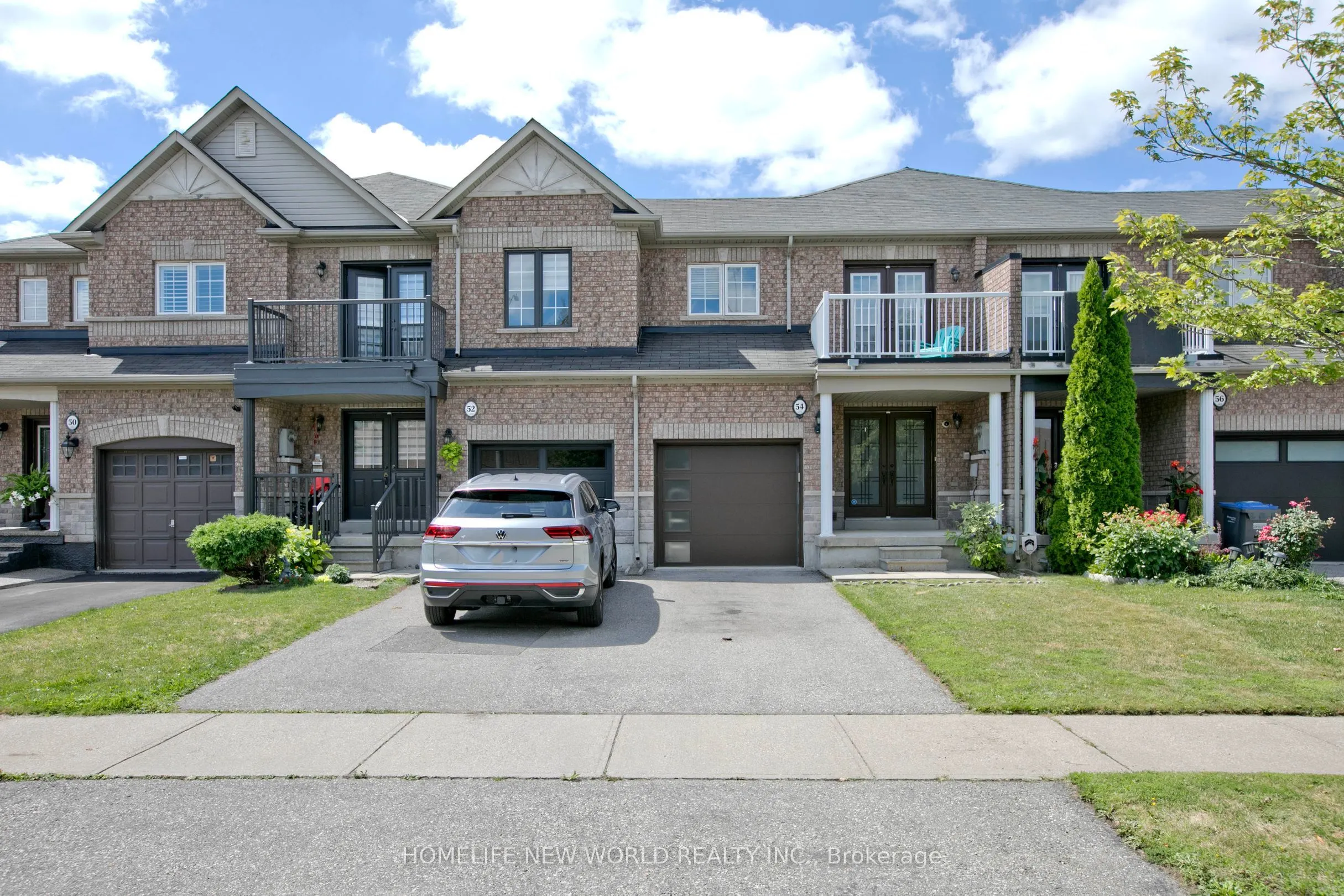 54 Brussels Avenue